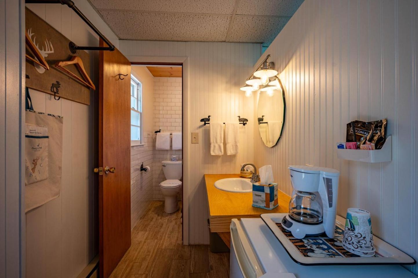 Sandy Point Motel photo 50