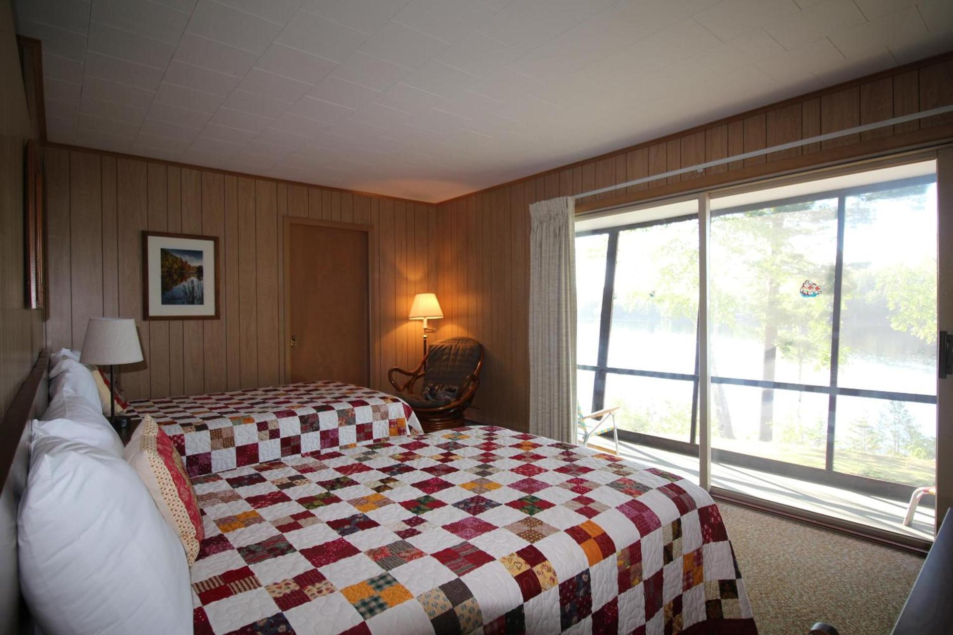 Sandy Point Motel photo 39