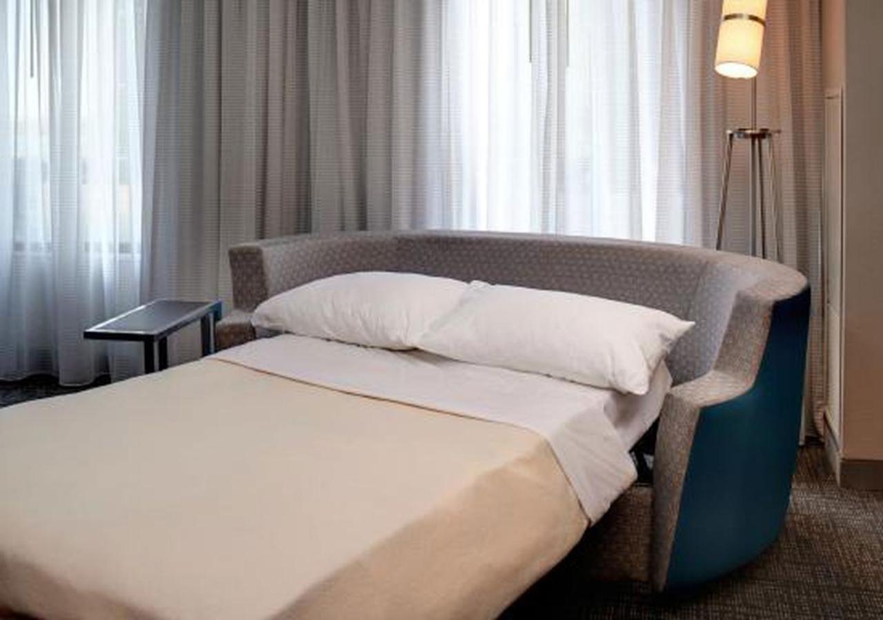 Courtyard by Marriott Kalamazoo Portage photo 5
