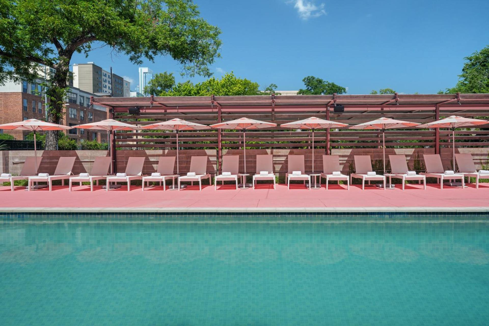 Renaissance Austin Downtown Hotel photo 38