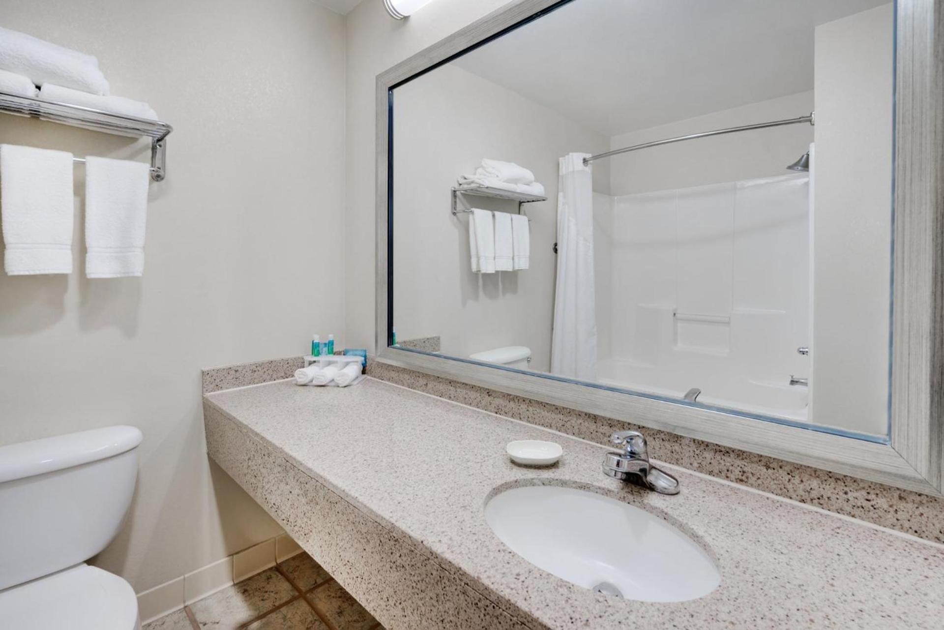 Best Western Plus Pocomoke City photo 39