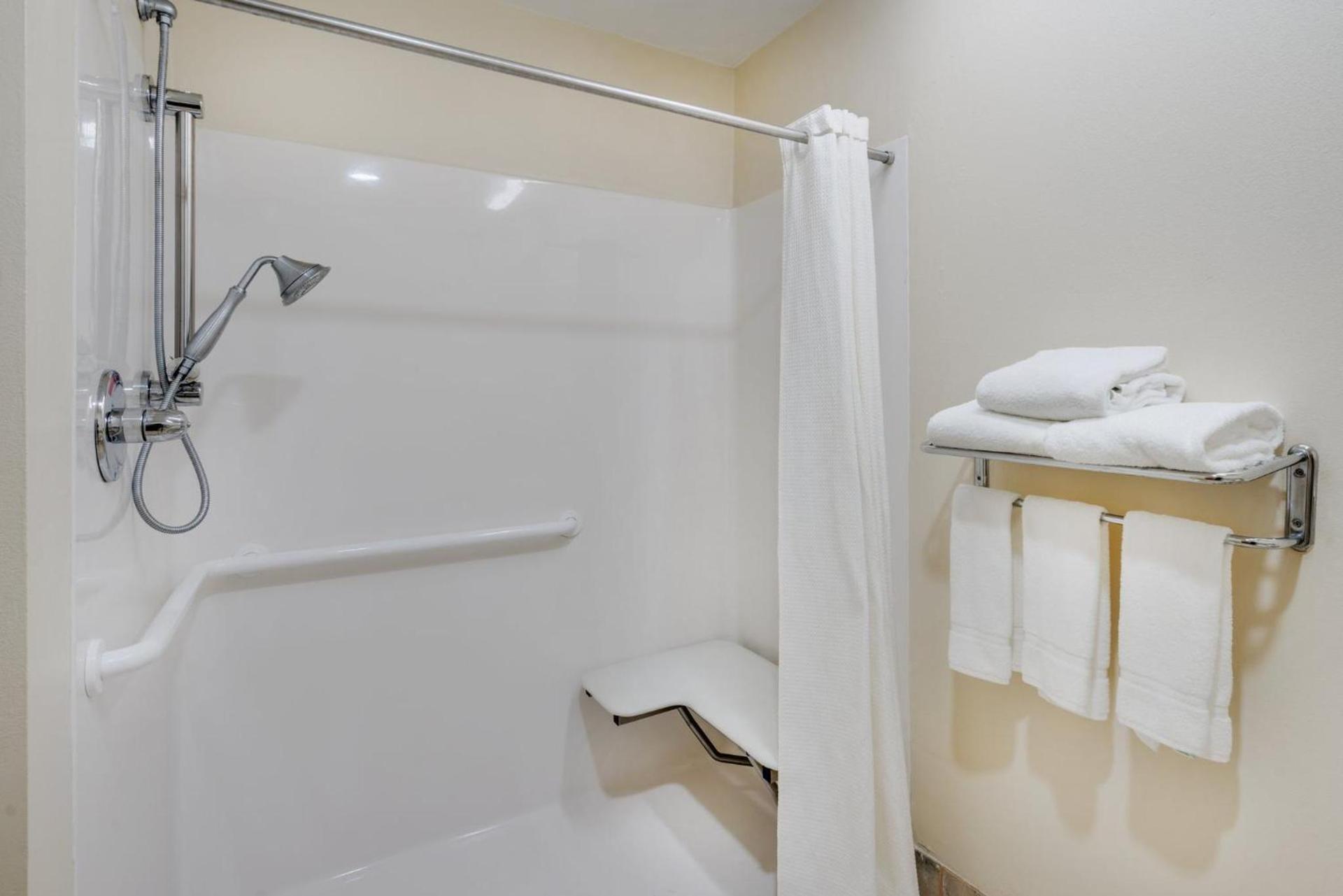 Best Western Plus Pocomoke City photo 38