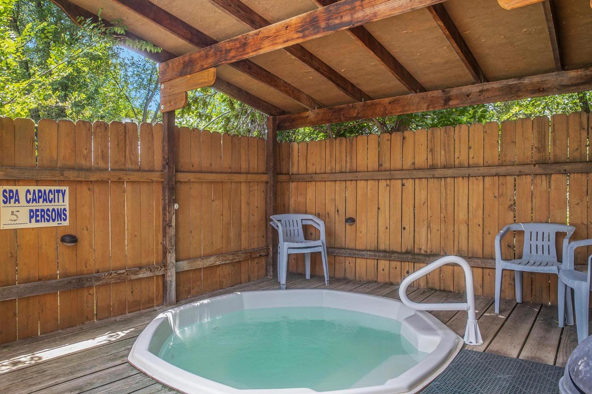 Town-N-Country Cottages photo 39