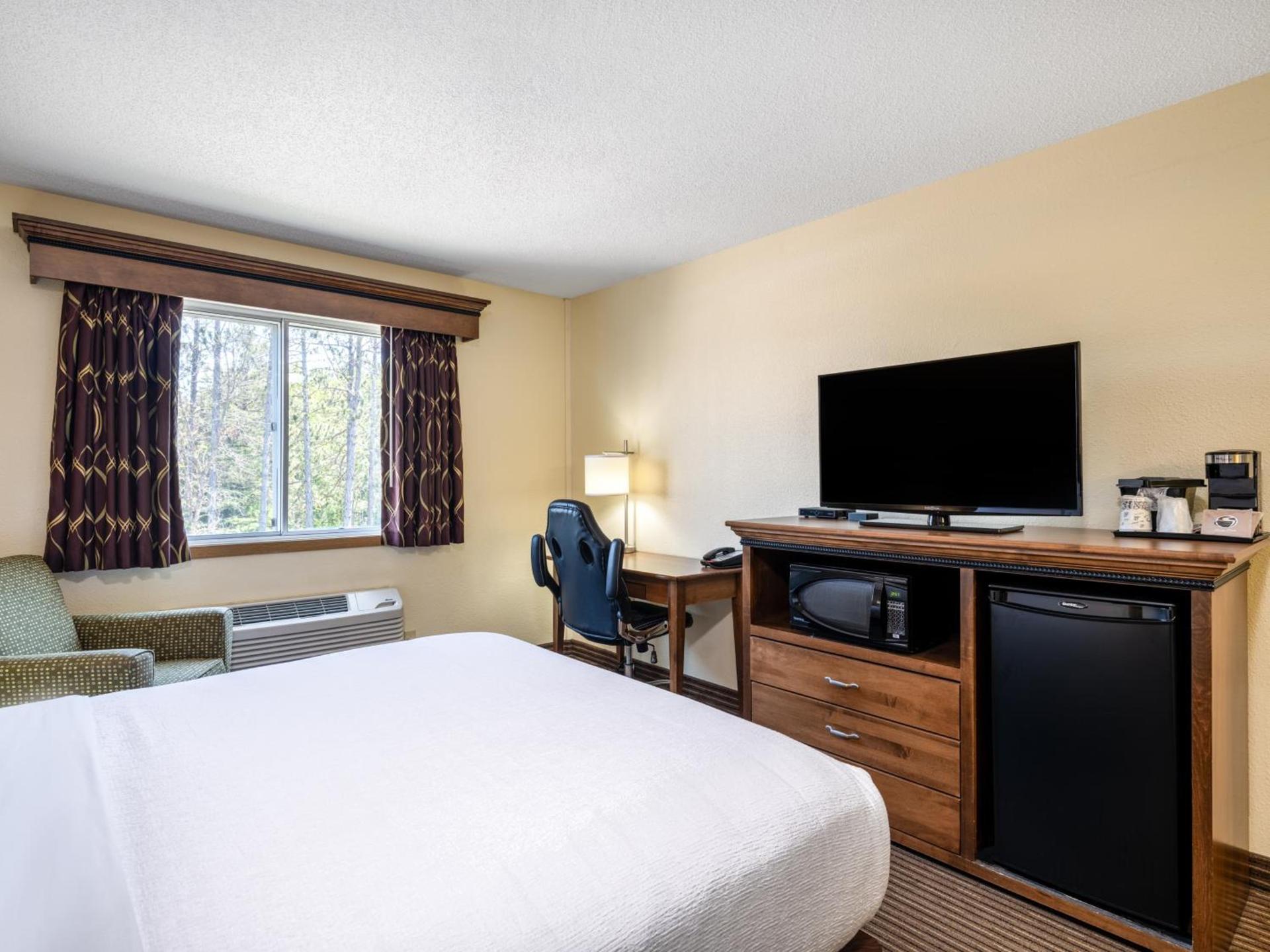 Country Inn Two Harbors photo 12