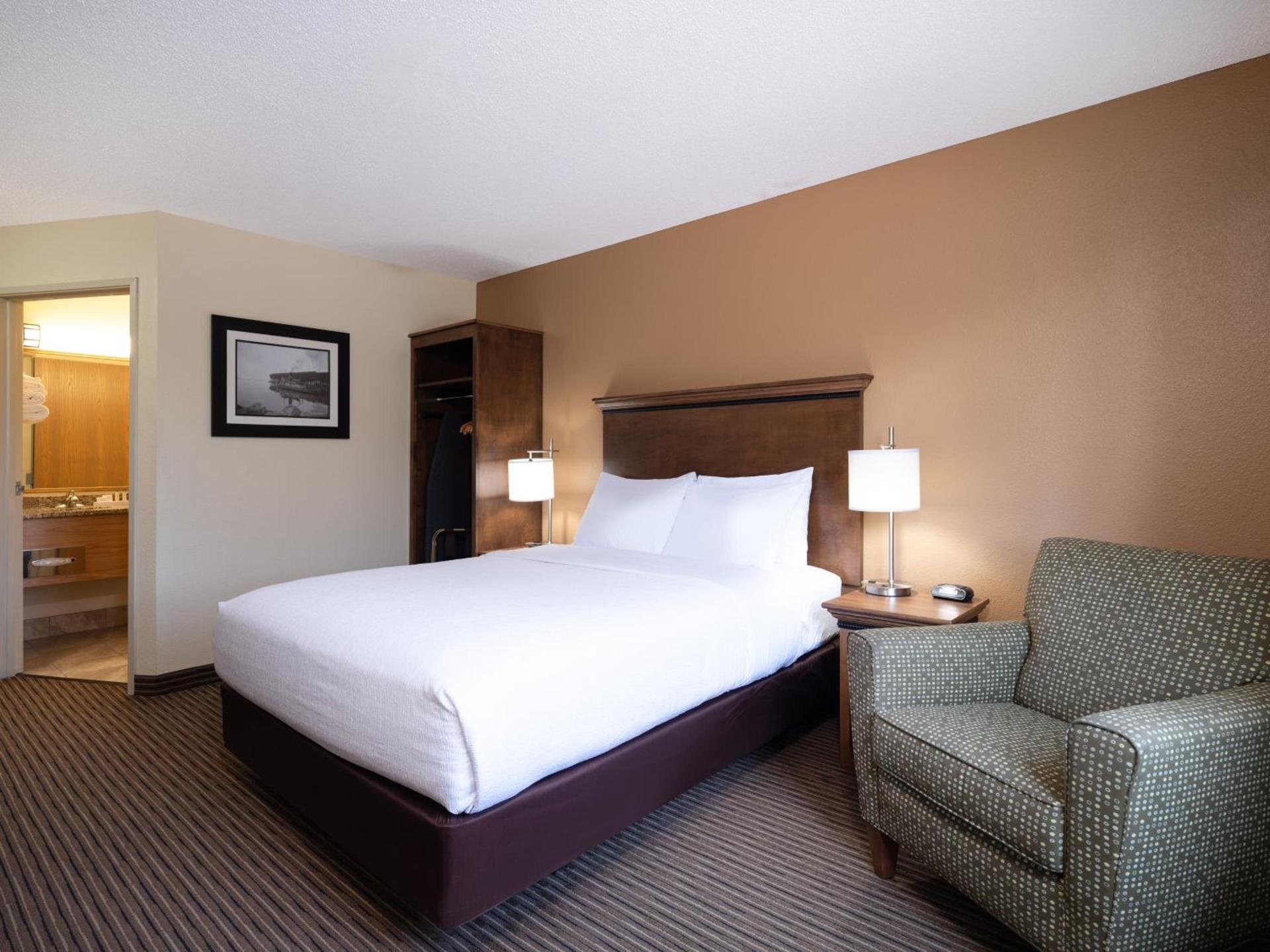 Country Inn Two Harbors photo 10