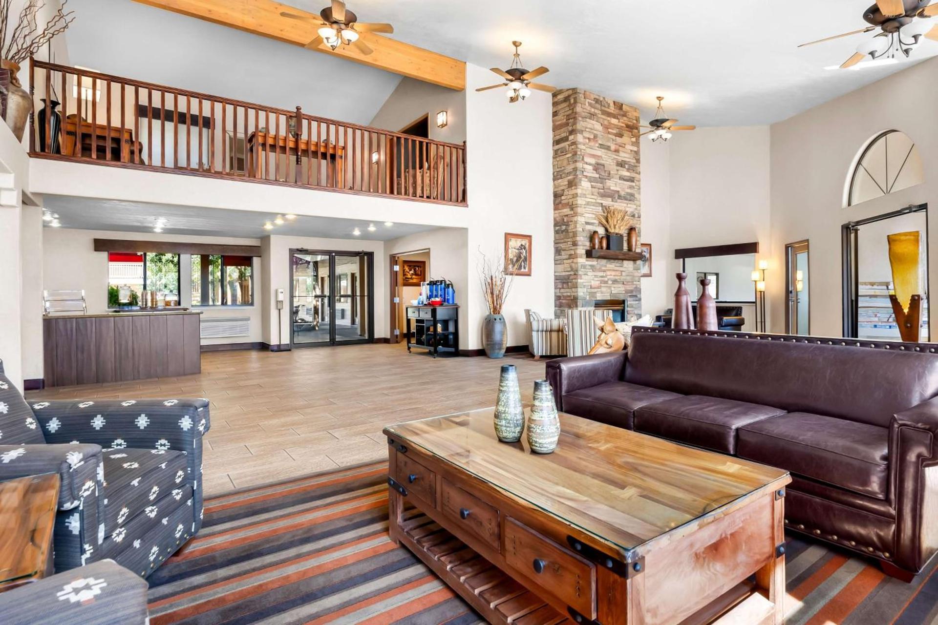 Best Western Grande River Inn & Suites photo 2