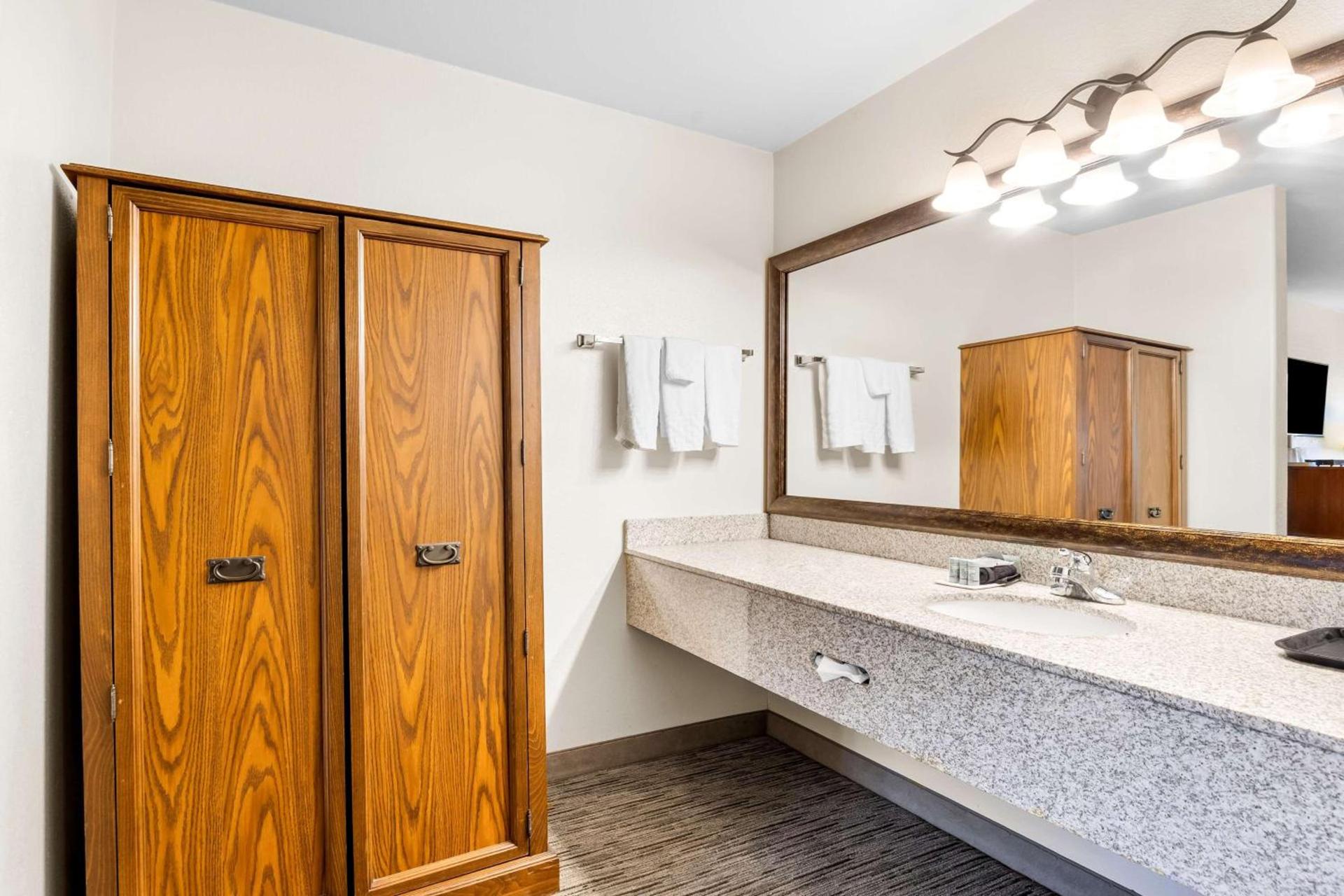 Best Western Grande River Inn & Suites photo 30