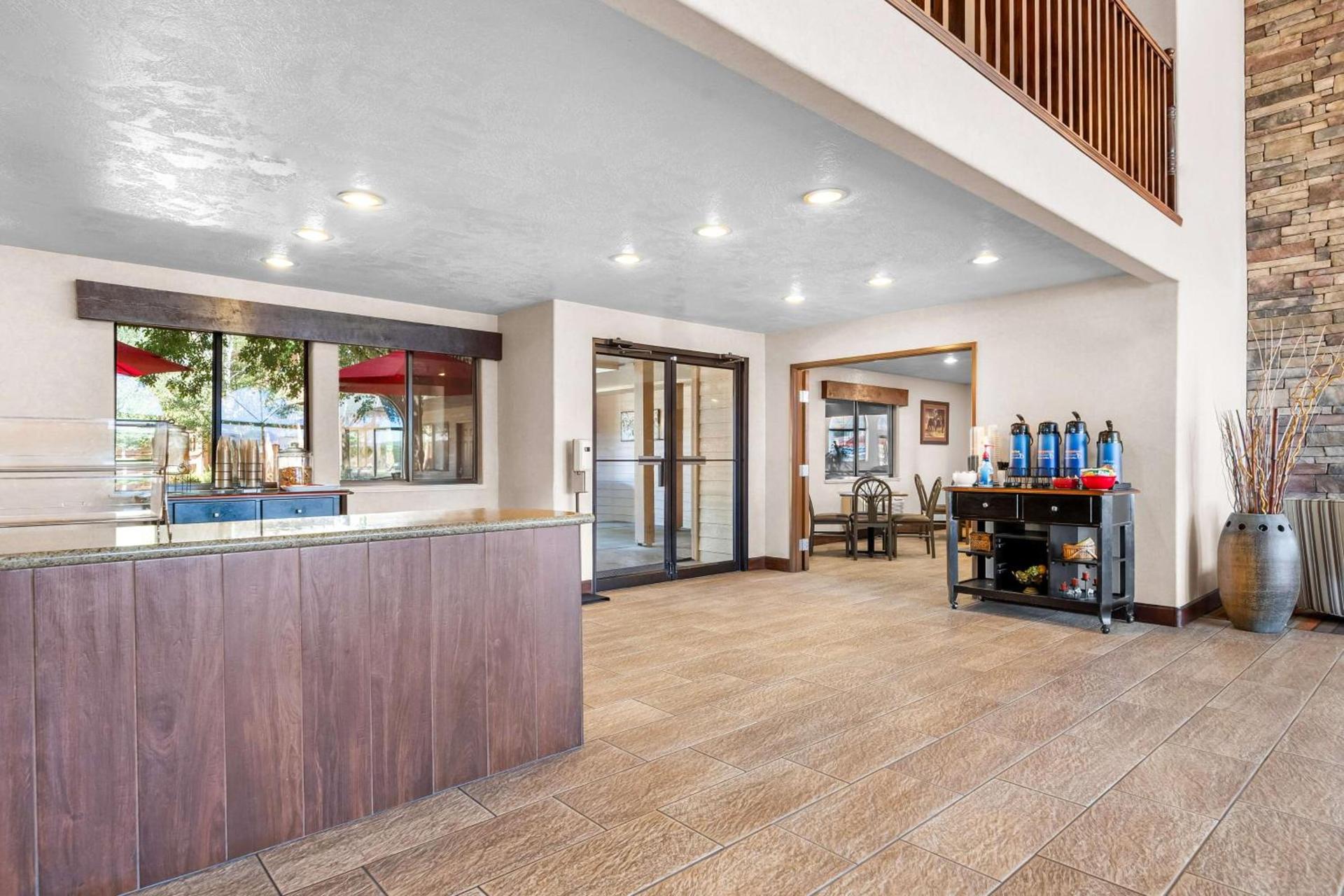 Best Western Grande River Inn & Suites photo 31
