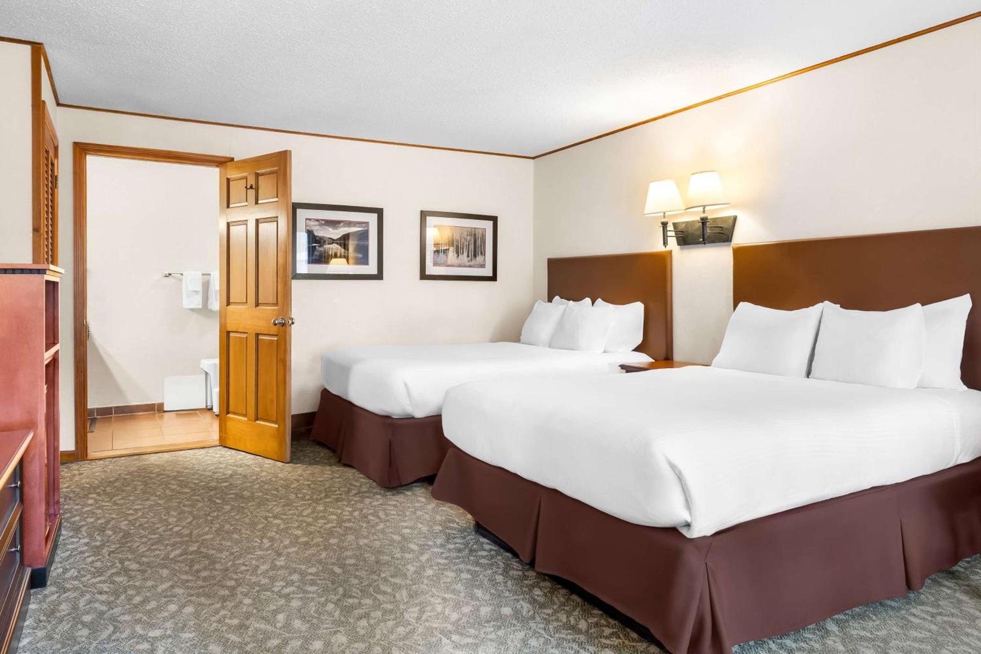 Best Western Adirondack Inn photo 11
