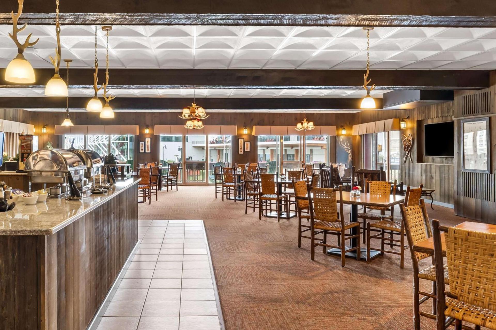 Best Western Adirondack Inn photo 14