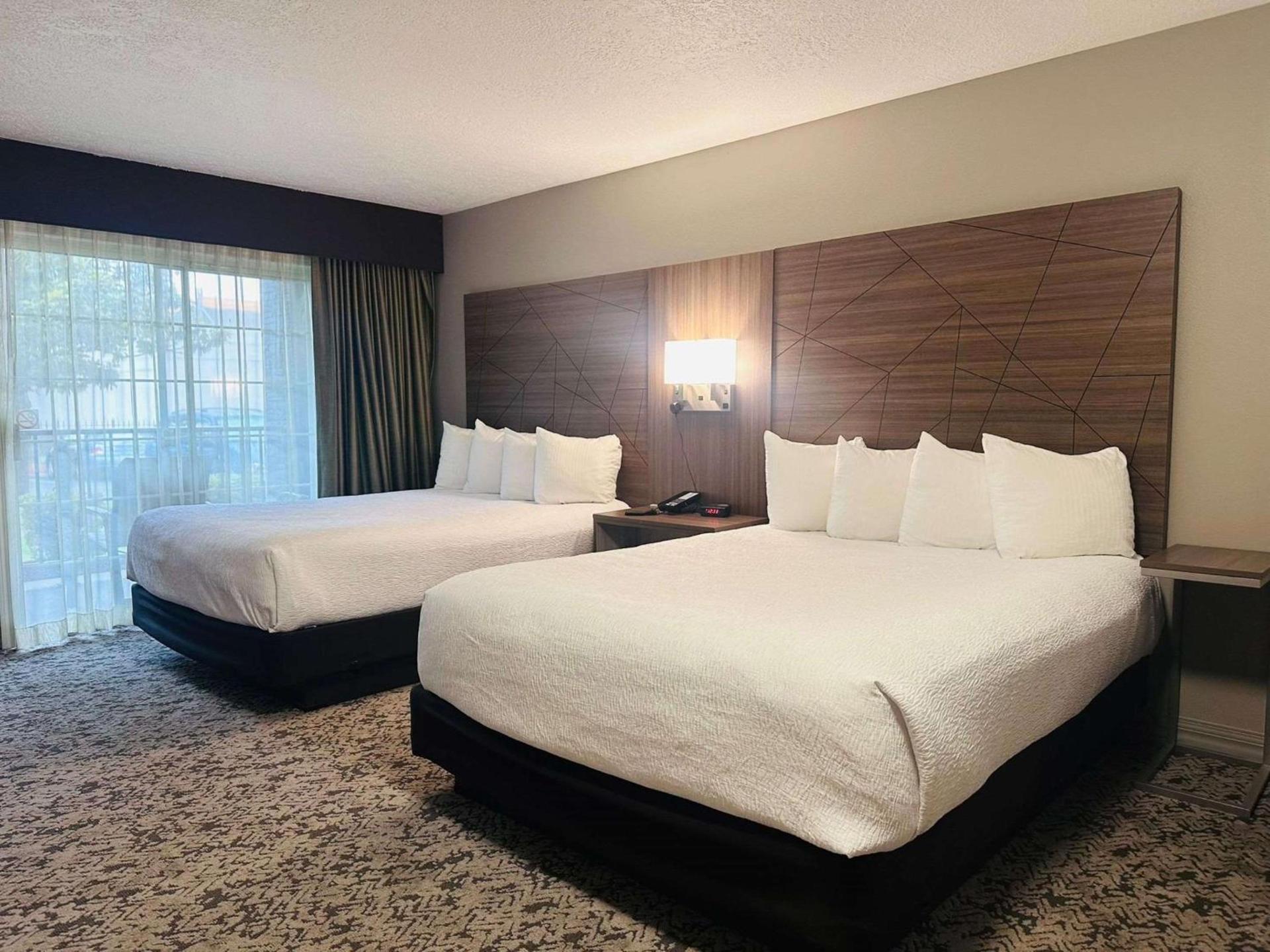 Best Western Plus Grand Manor Inn photo 5