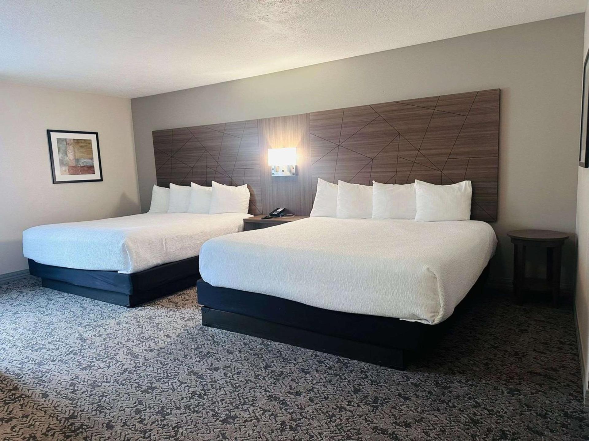 Best Western Plus Grand Manor Inn photo 6
