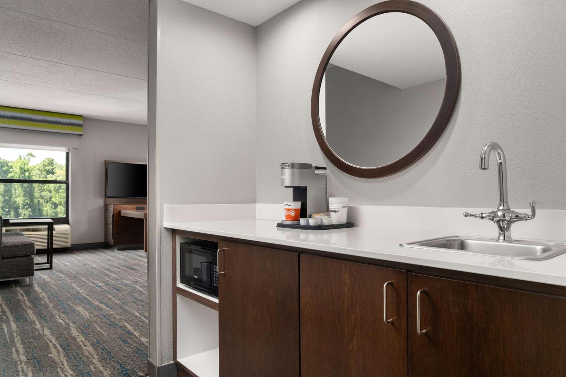 Hampton Inn Spring Lake Fayetteville photo 63