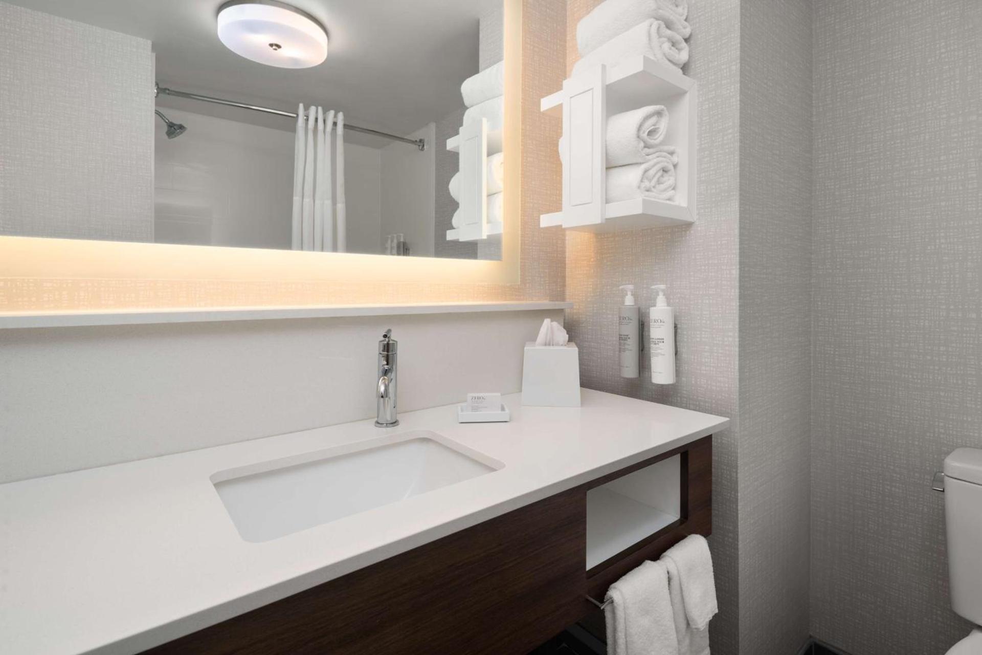 Hampton Inn Spring Lake Fayetteville photo 66