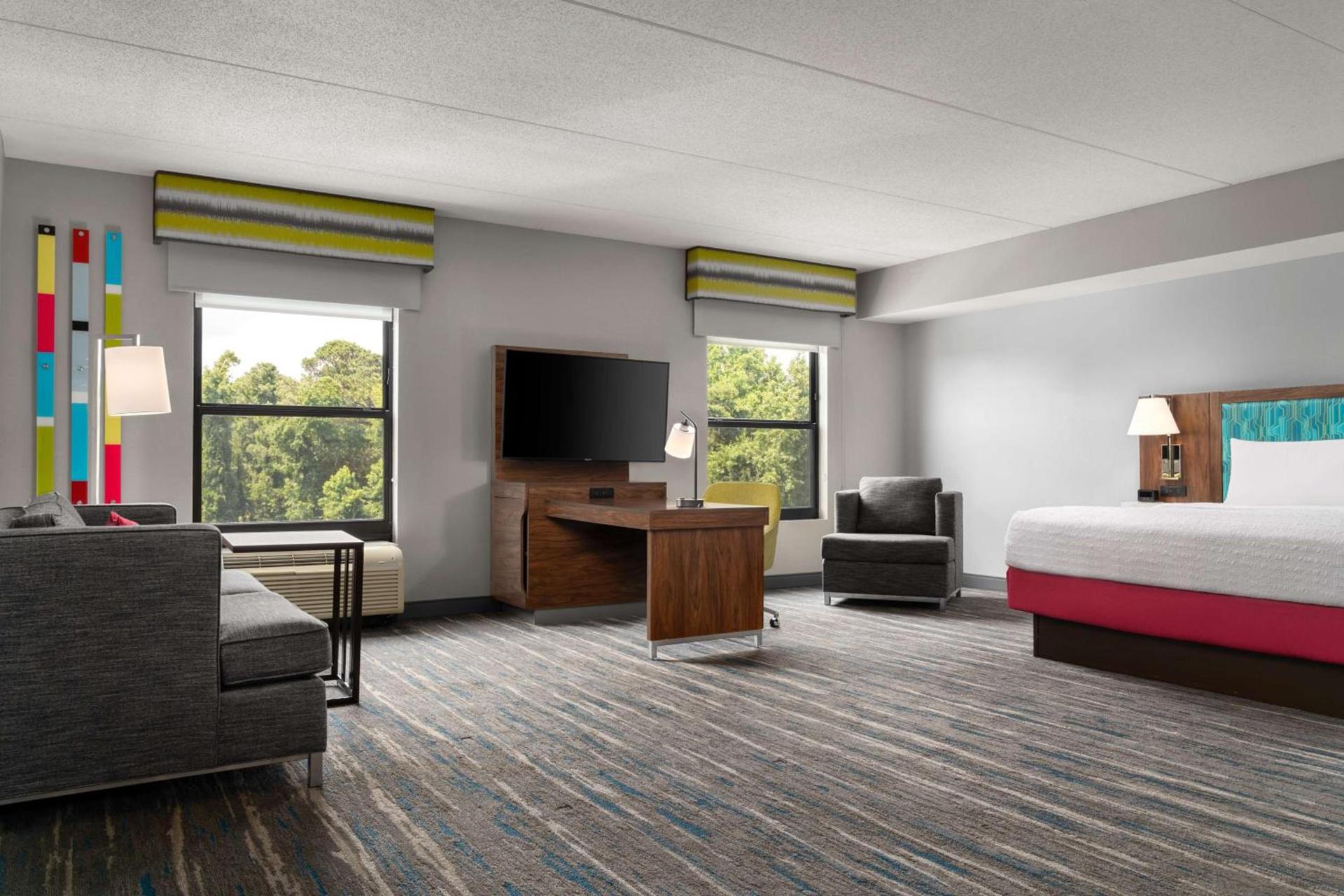 Hampton Inn Spring Lake Fayetteville photo 62