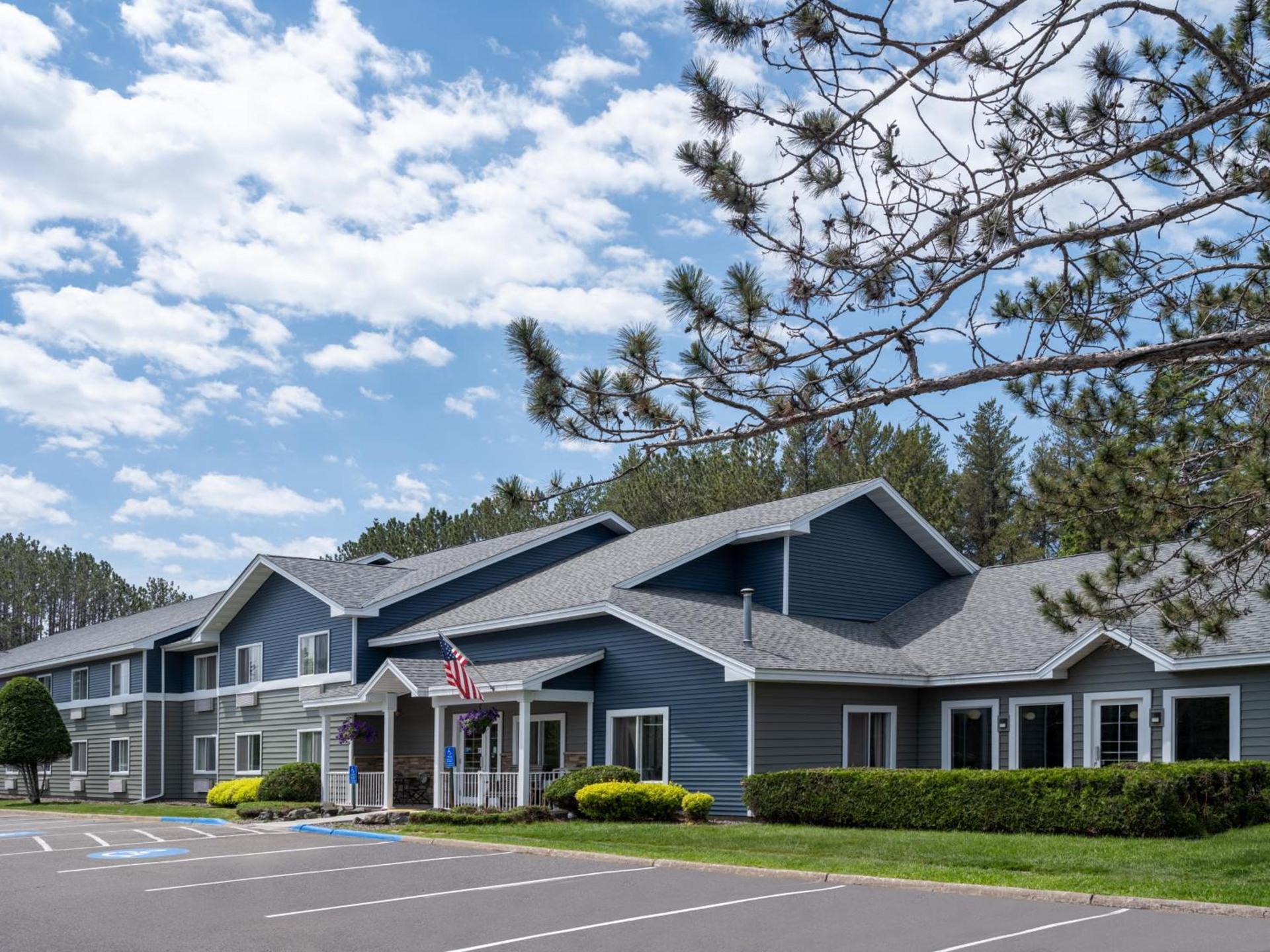 Country Inn Two Harbors — hotel in Two Harbors