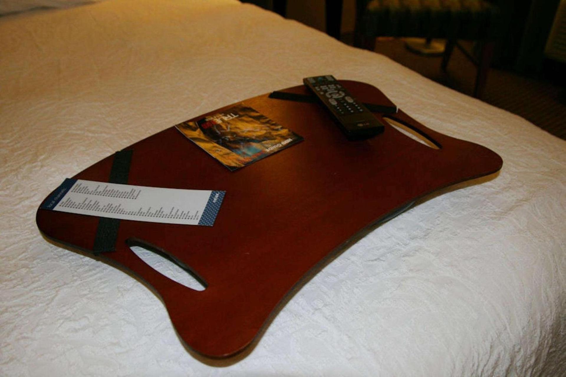 Hampton Inn & Suites Phoenix Glendale-Westgate photo 31