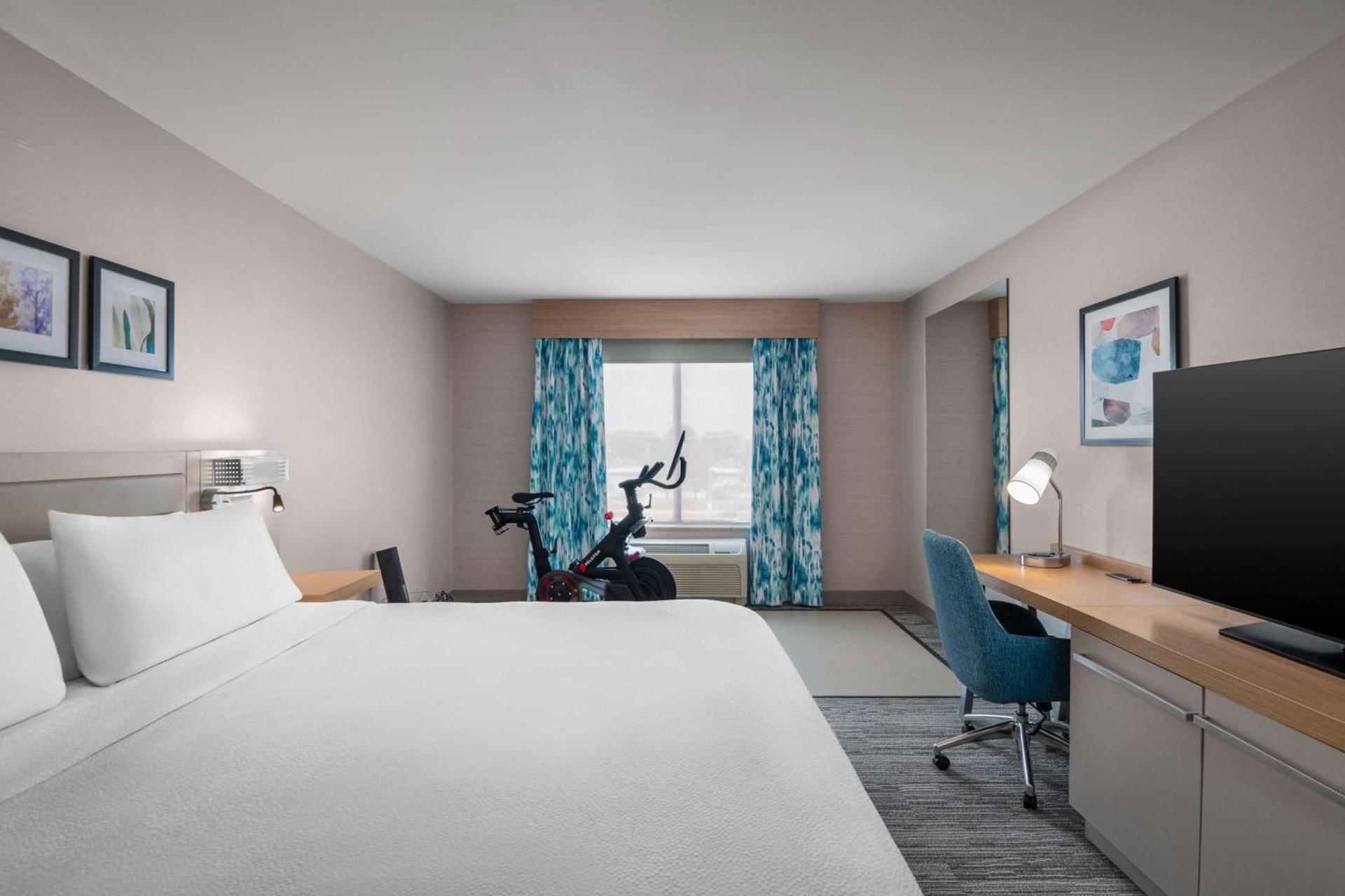 Hilton Garden Inn Great Falls photo 69