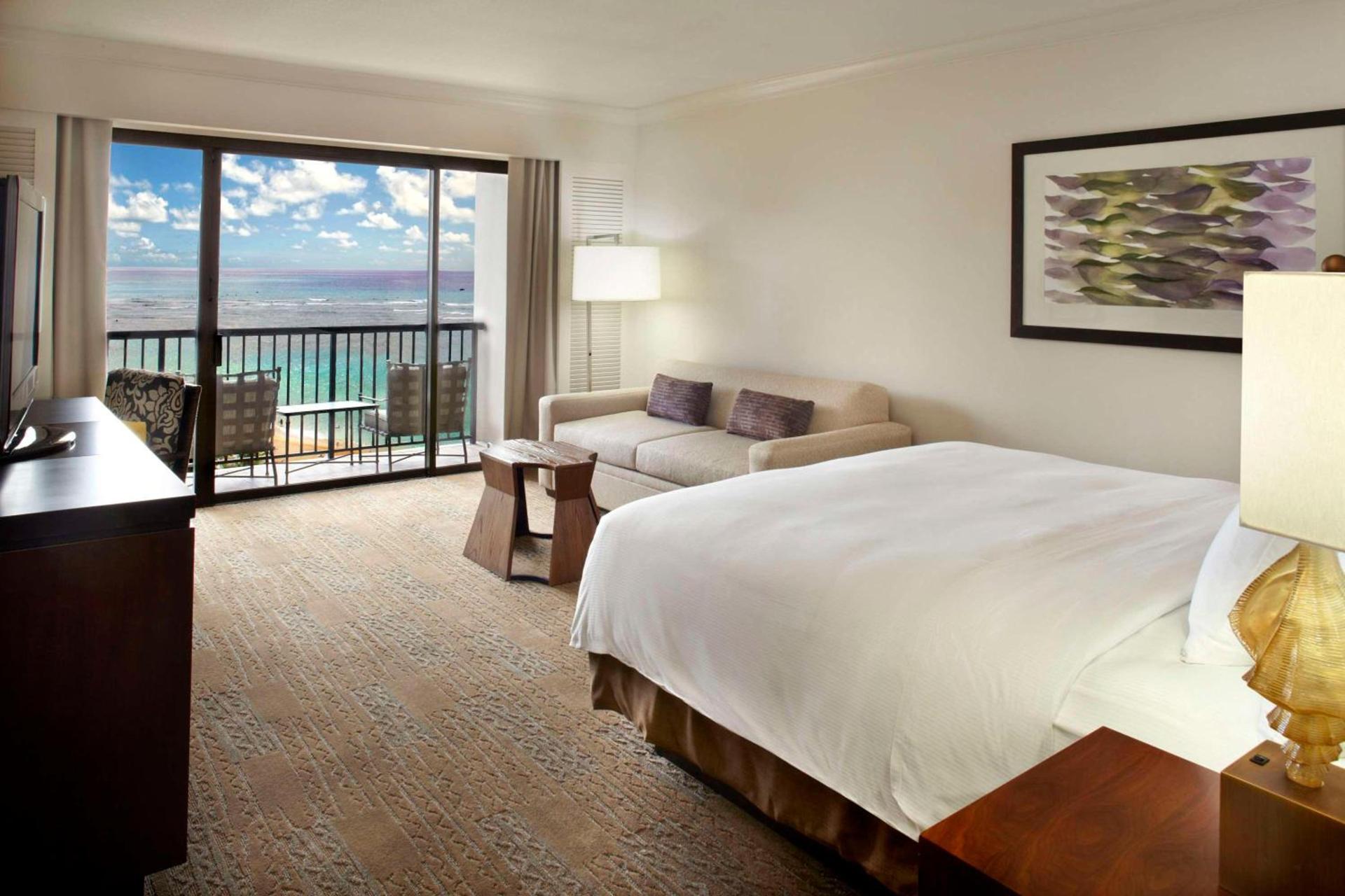 Hilton Hawaiian Village Waikiki Beach Resort photo 19