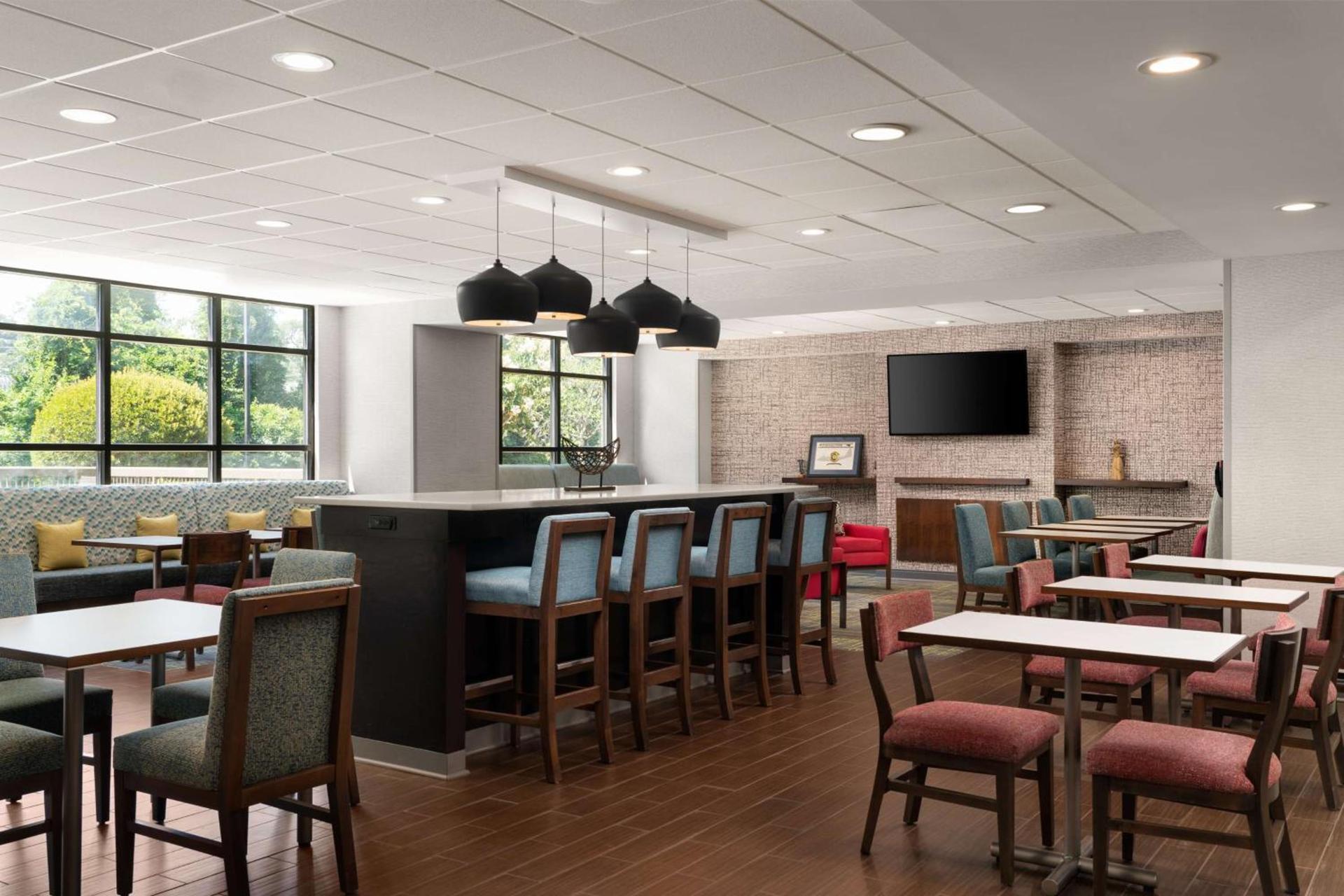 Hampton Inn Spring Lake Fayetteville photo 84