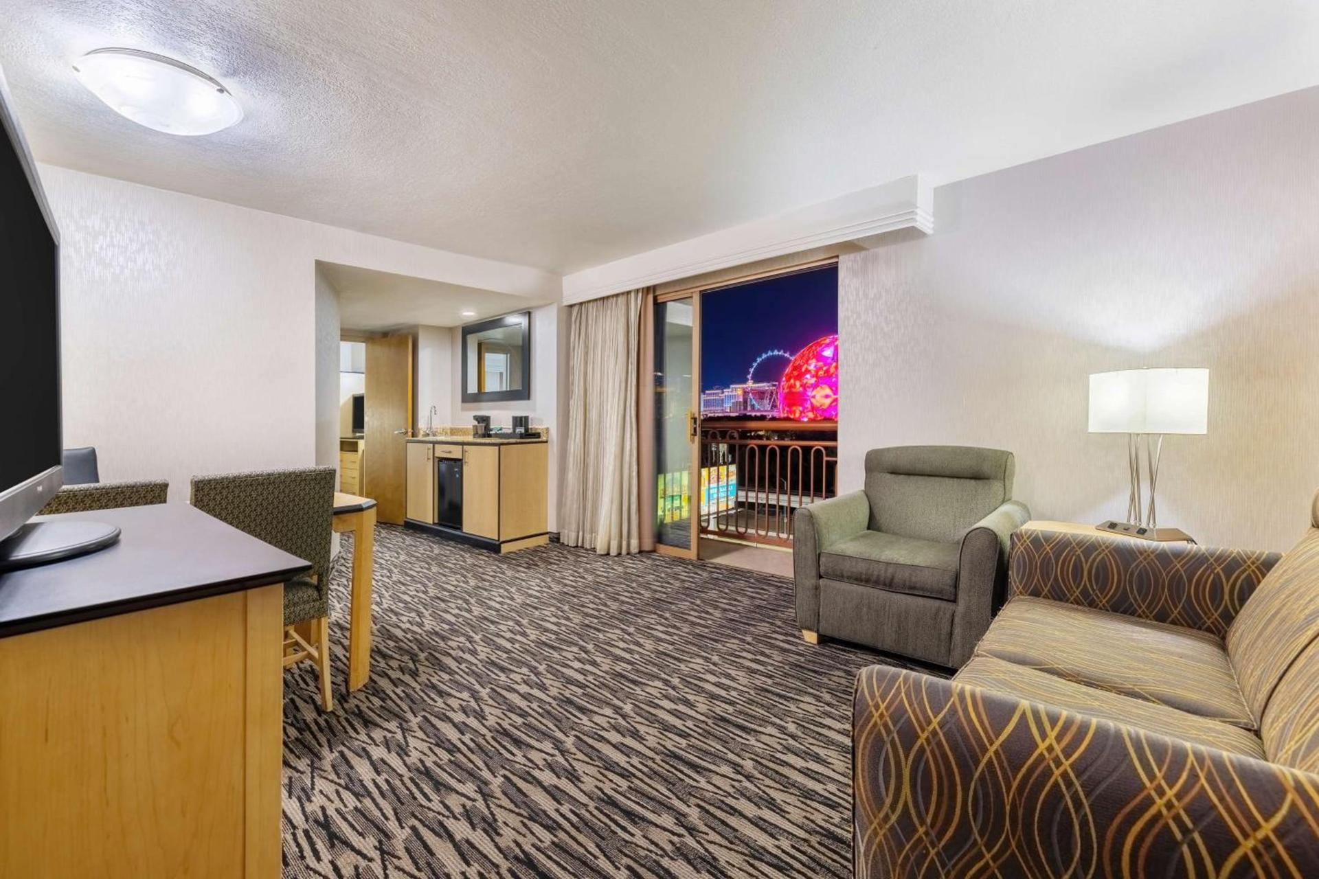 Embassy Suites by Hilton Convention Center Las Vegas photo 45
