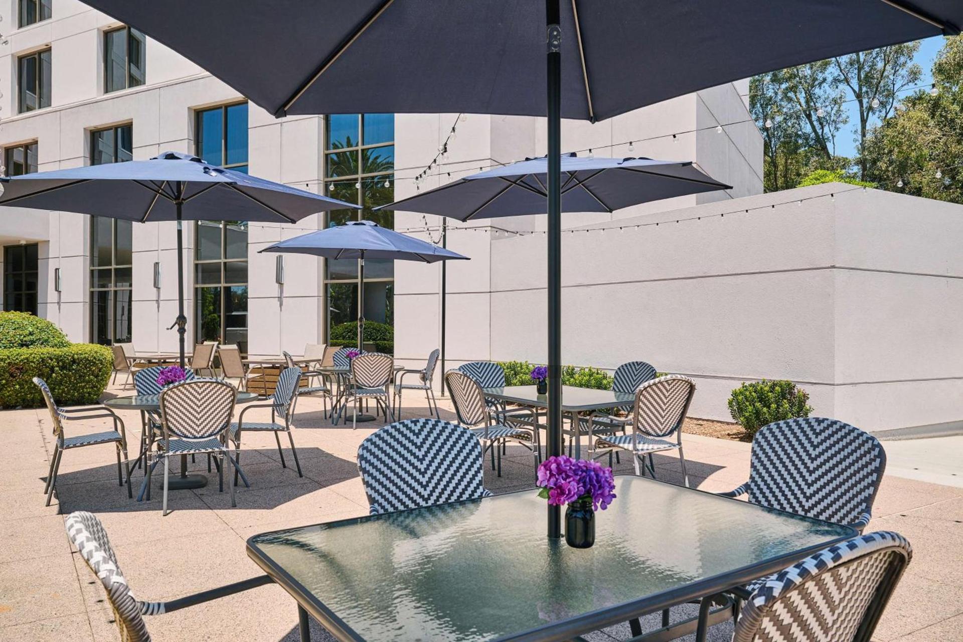DoubleTree by Hilton Irvine Spectrum photo 18