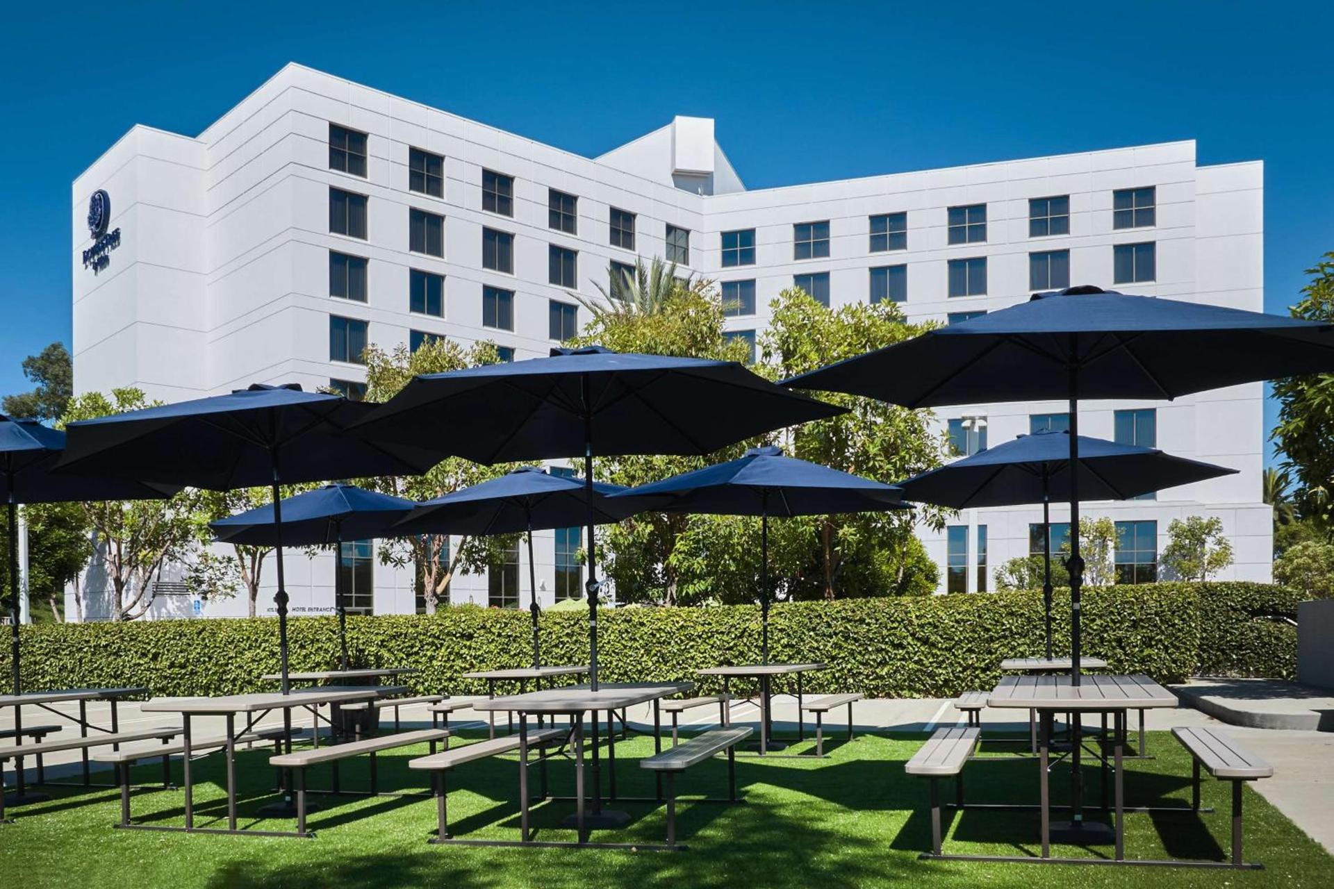 DoubleTree by Hilton Irvine Spectrum photo 53
