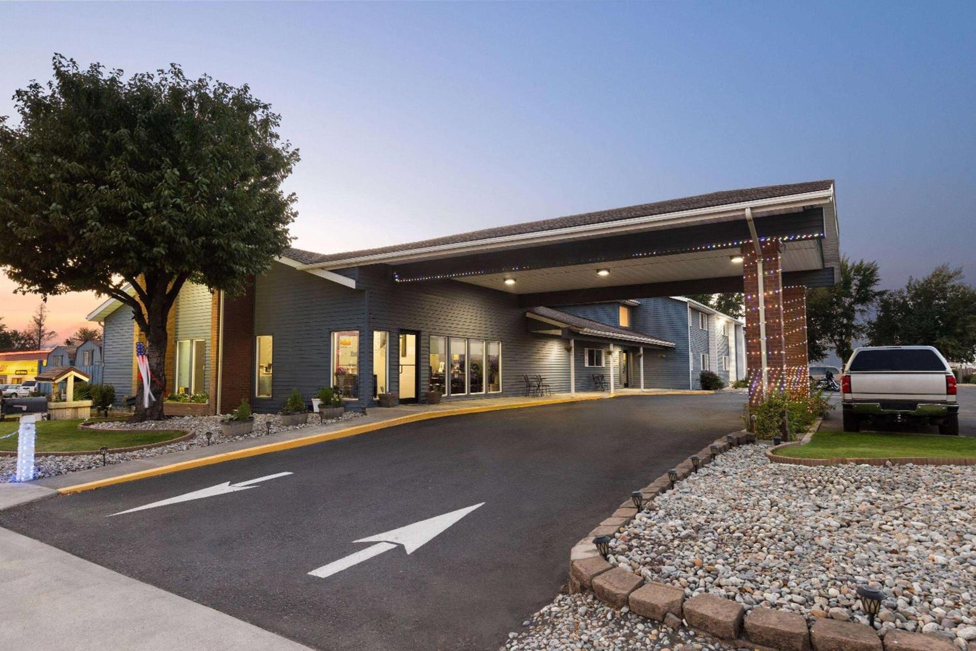 Days Inn by Wyndham Ritzville photo 3