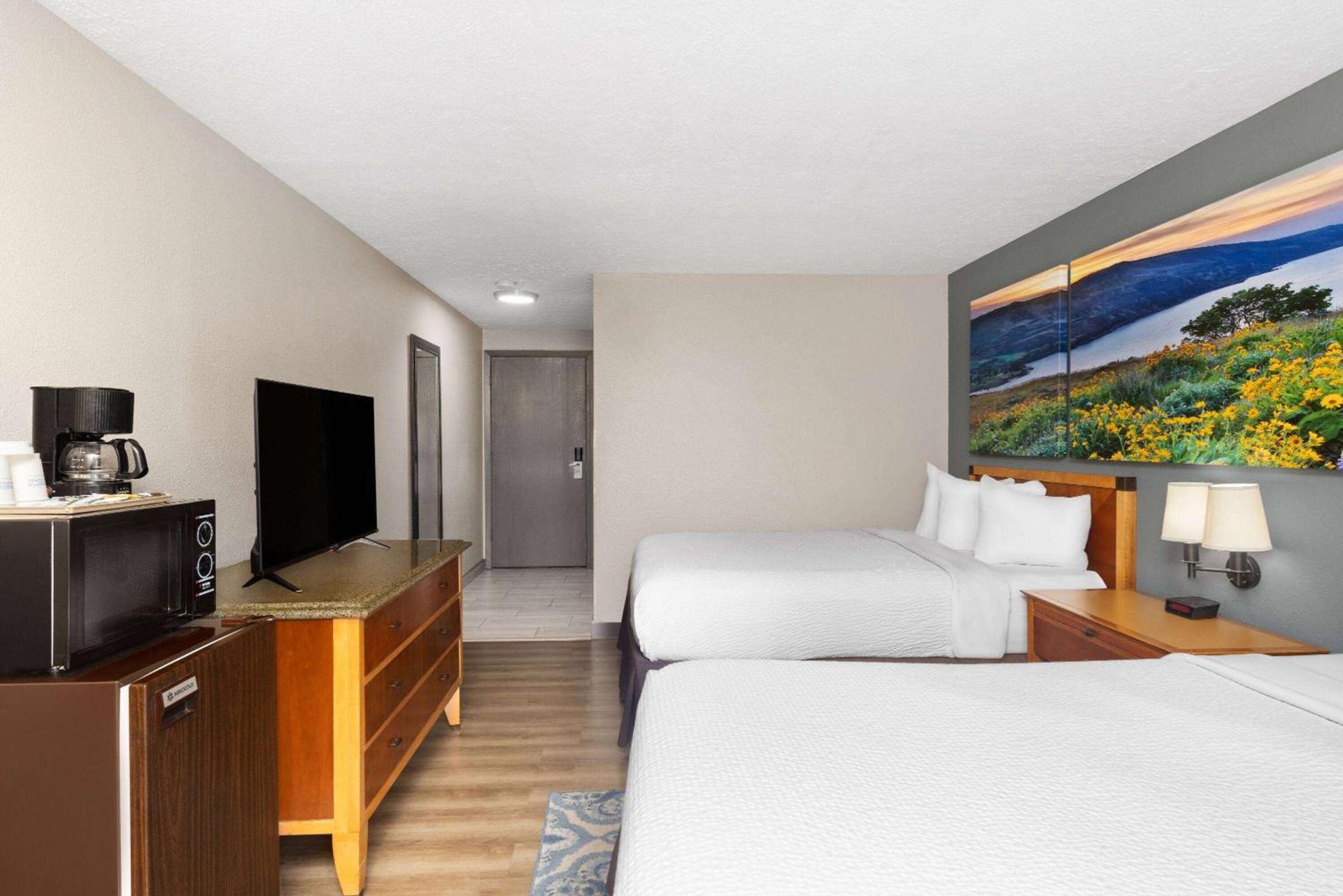 Days Inn by Wyndham Ritzville photo 16