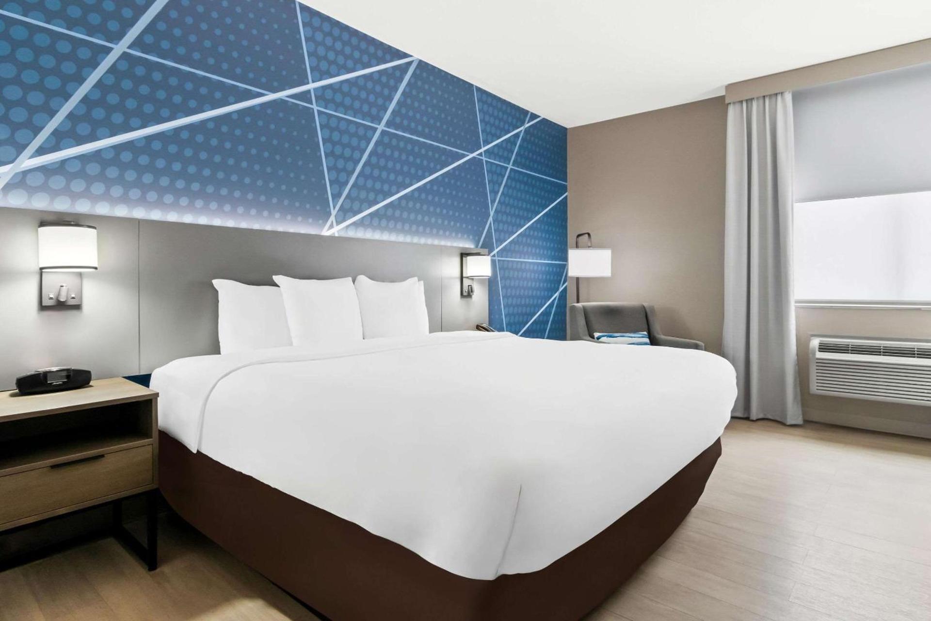 Comfort Inn Schereville photo 14