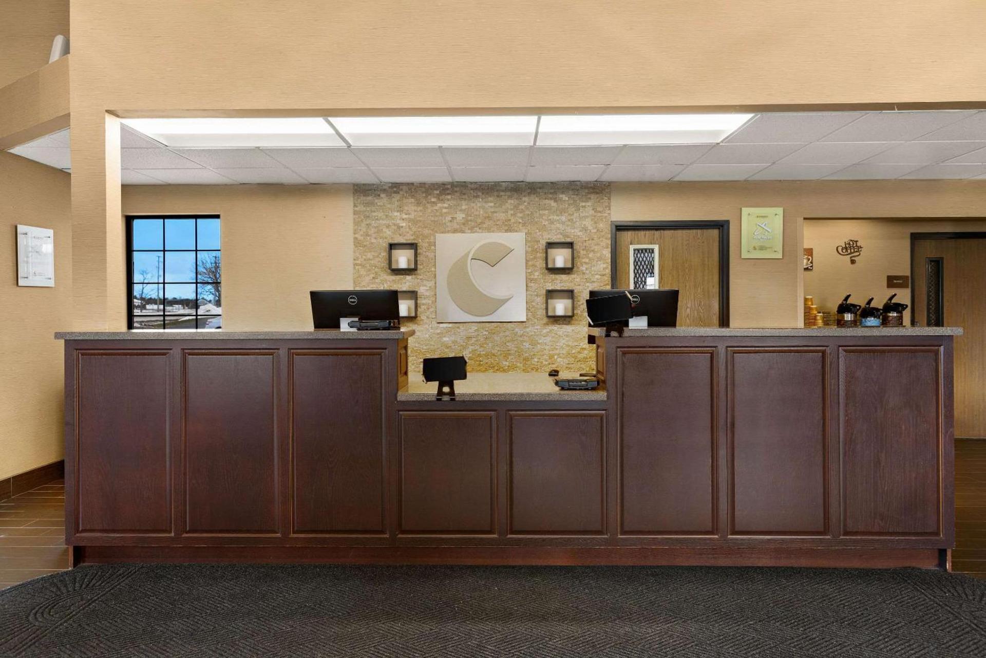 Comfort Inn & Suites Ludington near US-10 photo 5