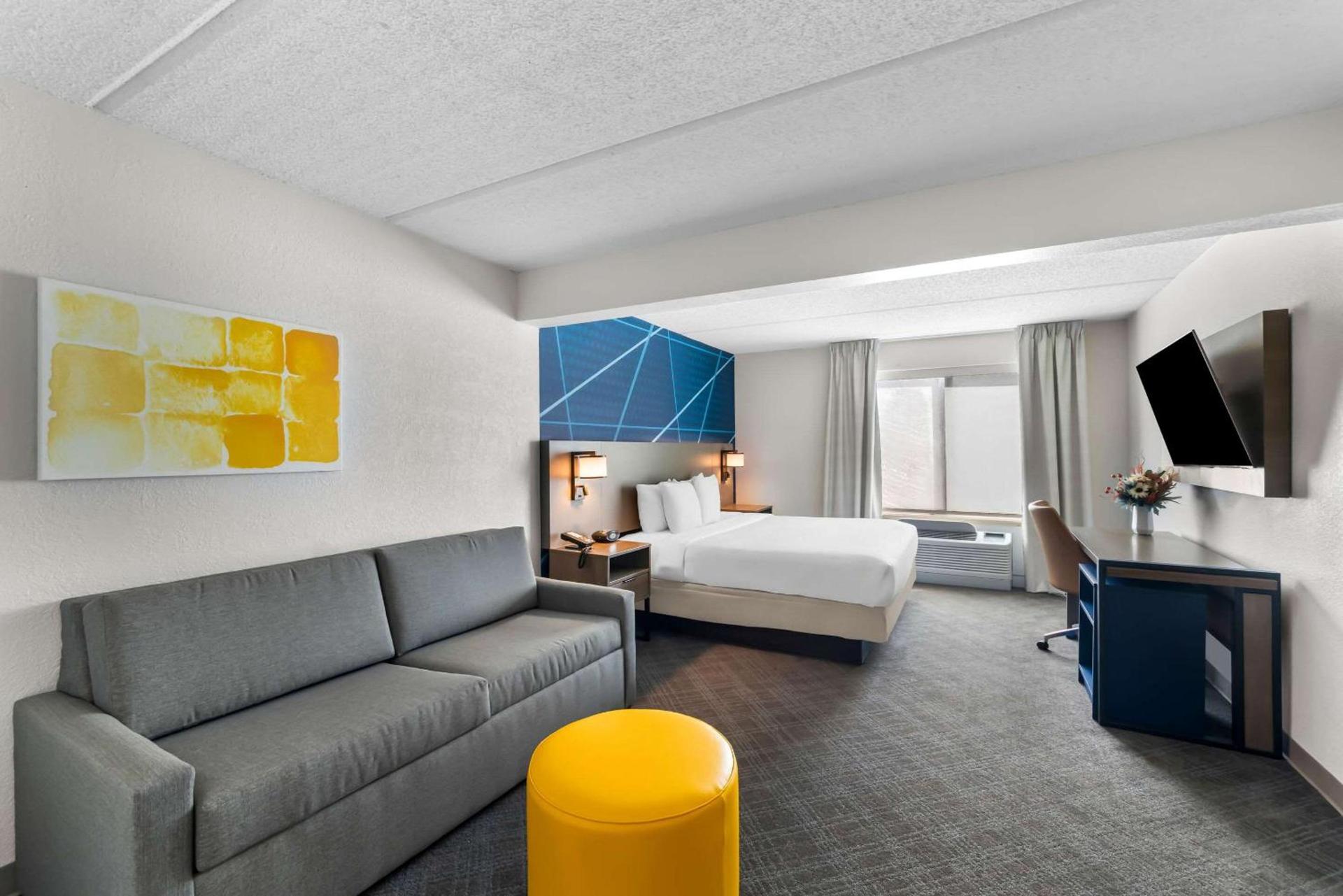 Comfort Suites Austin Airport photo 16