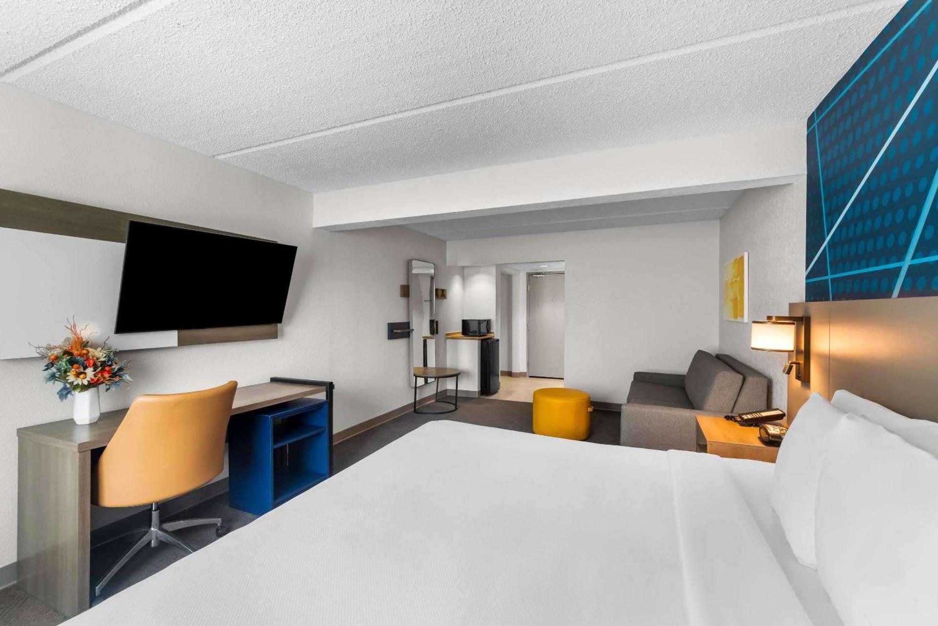 Comfort Suites Austin Airport photo 19