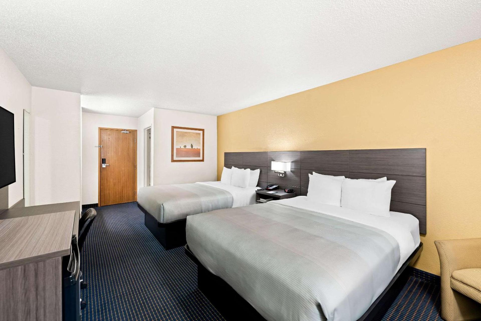 Quality Inn North Platte photo 18
