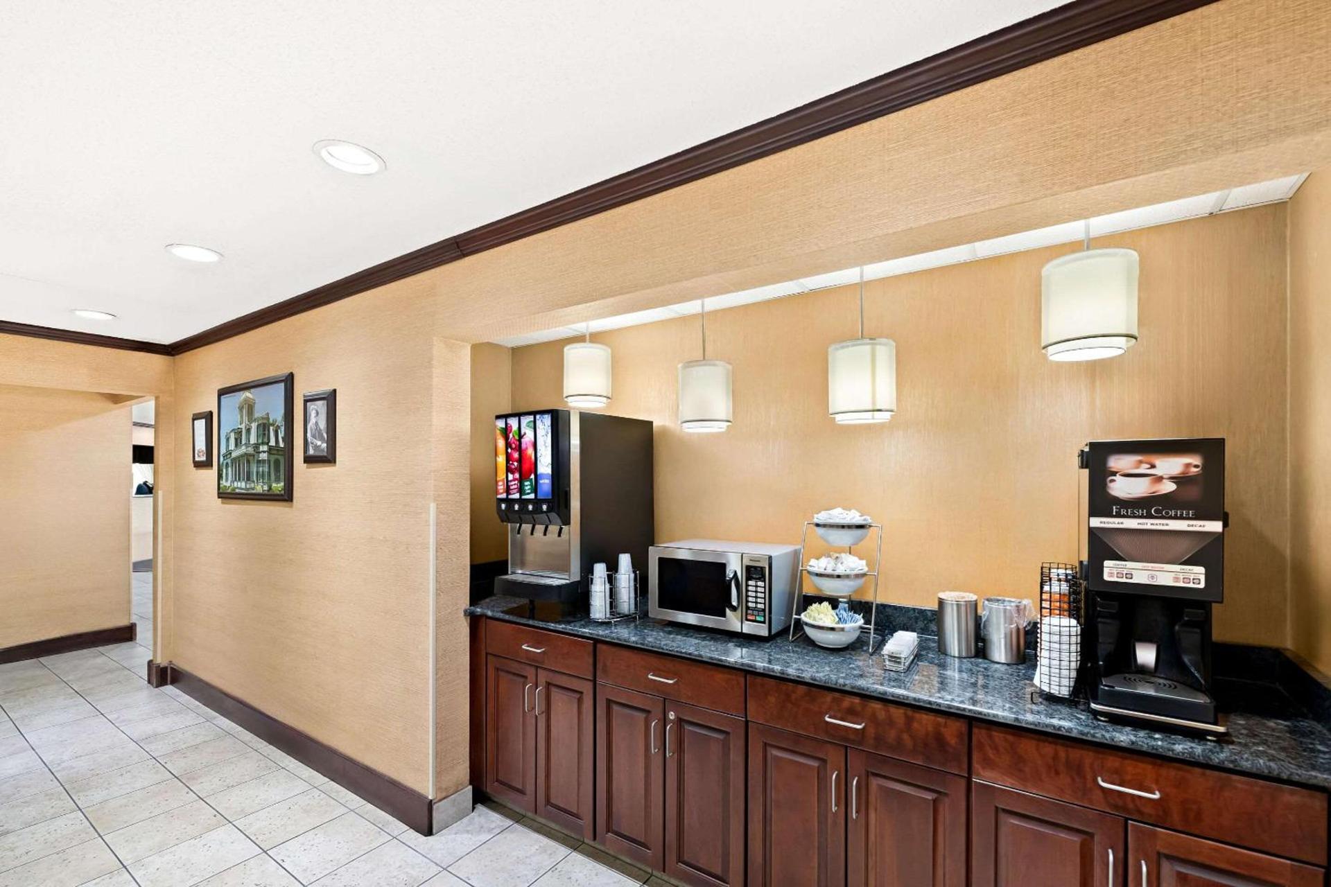Quality Inn North Platte photo 39