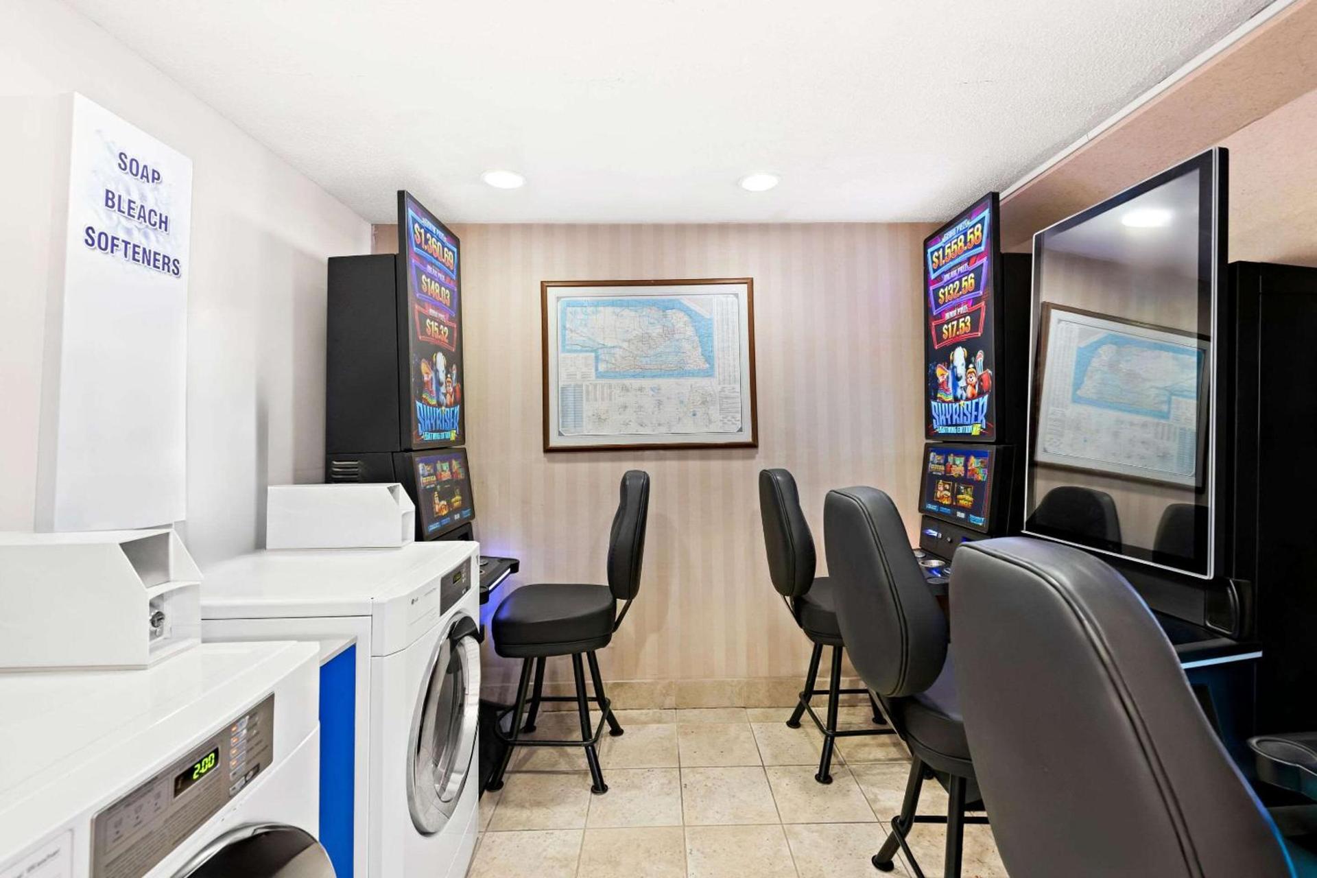 Quality Inn North Platte photo 40