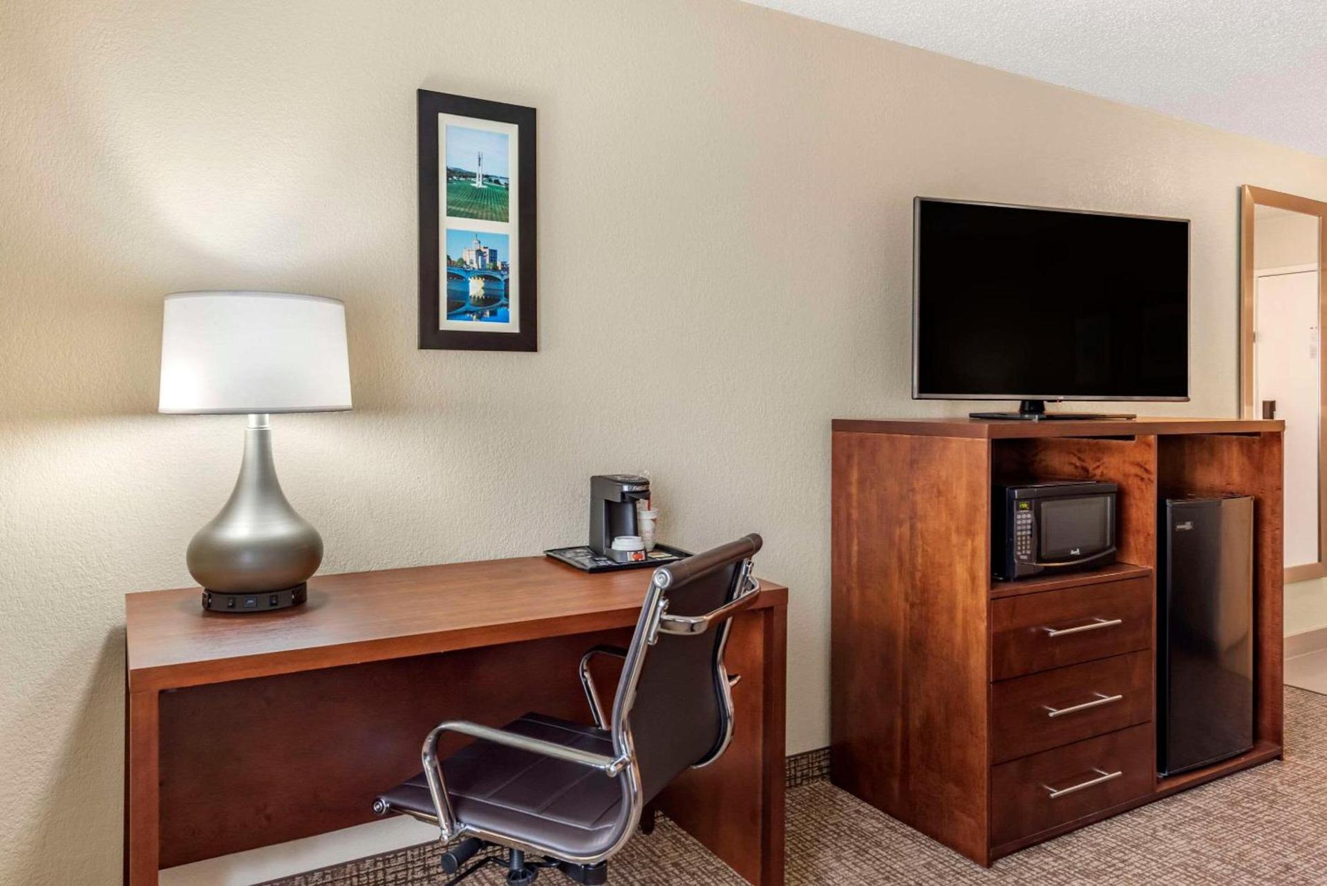 Comfort Inn & Suites Middletown - Franklin photo 6