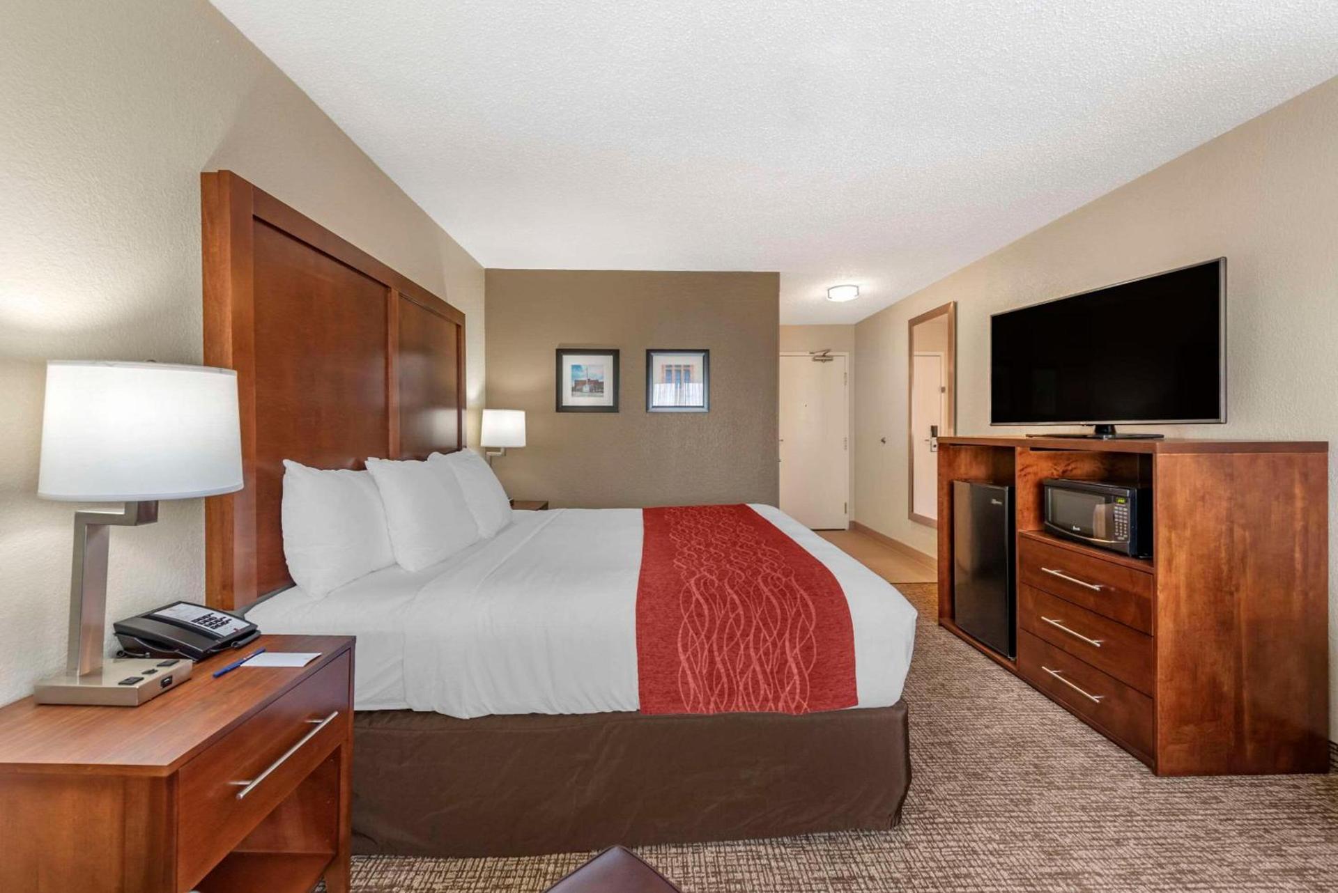 Comfort Inn & Suites Middletown - Franklin photo 13