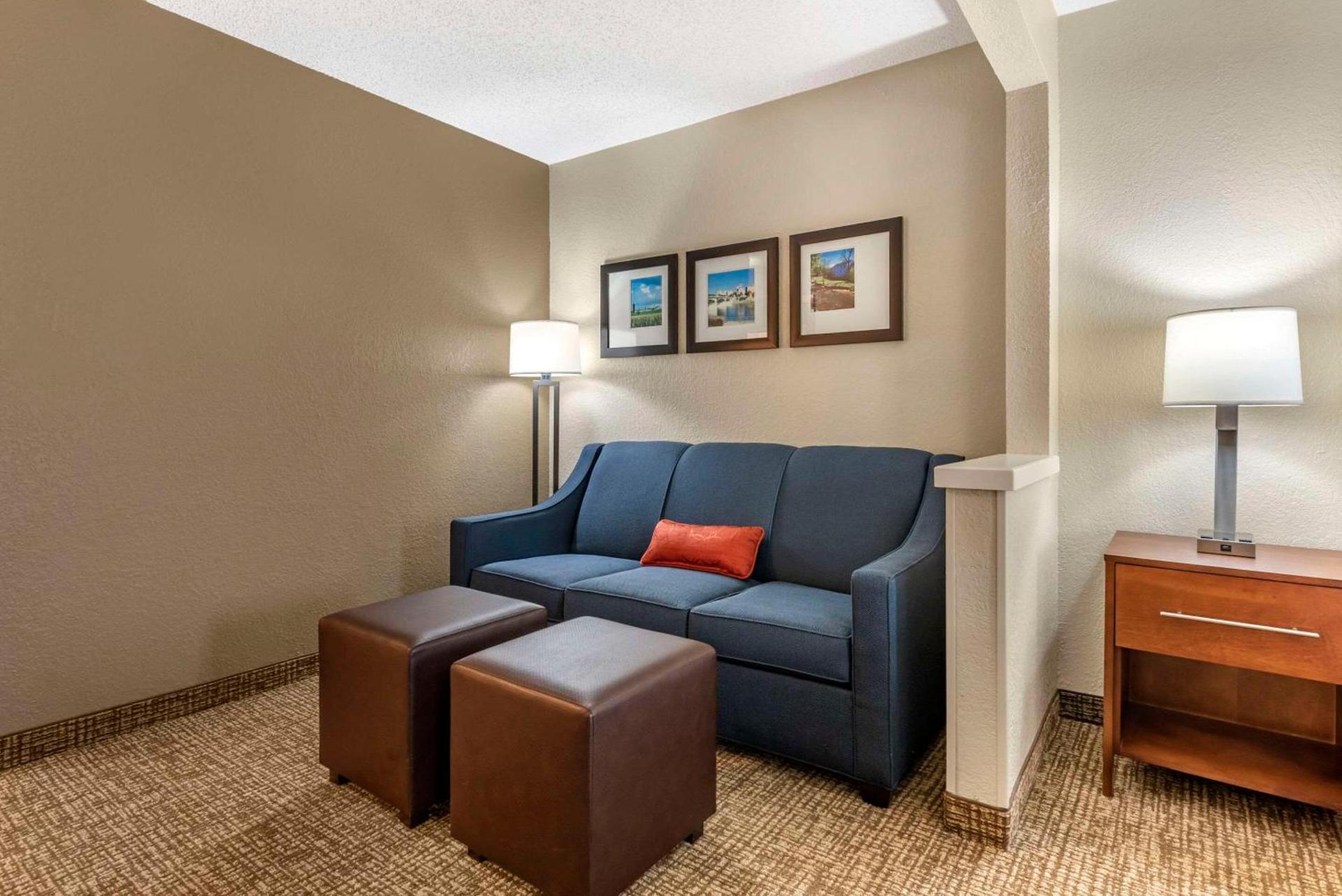 Comfort Inn & Suites Middletown - Franklin photo 20