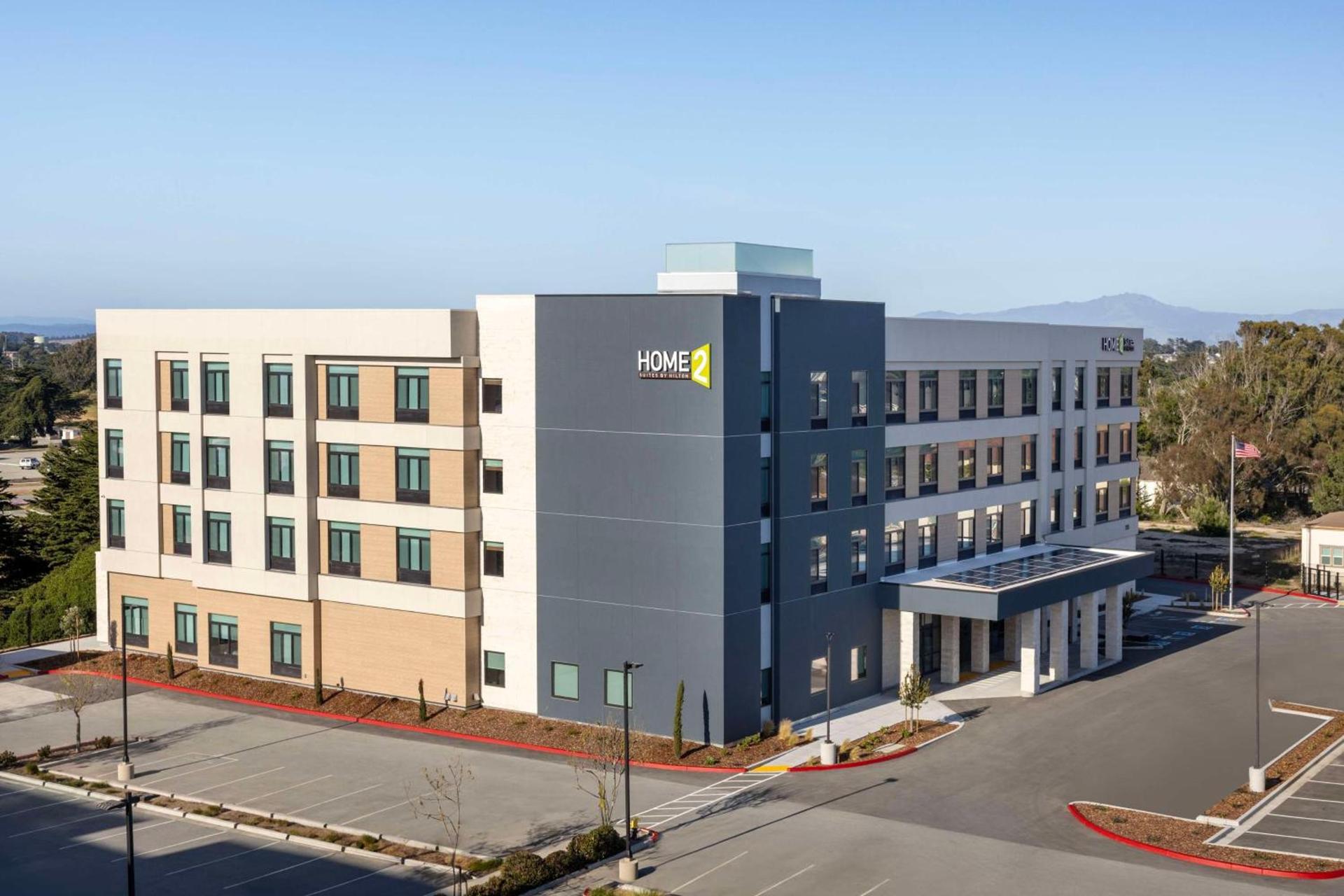 Home2 Suites By Hilton Marina photo 2