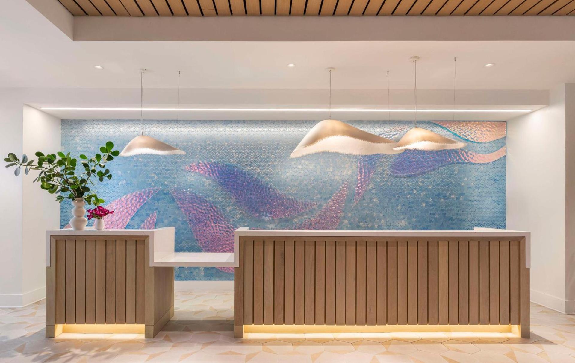 The Singer Oceanfront Resort, Curio Collection by Hilton photo 5