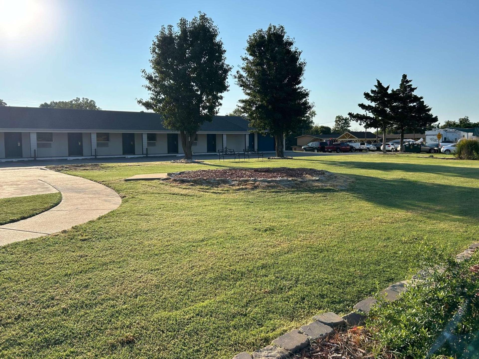 Motel 6 Ponca City, OK photo 3