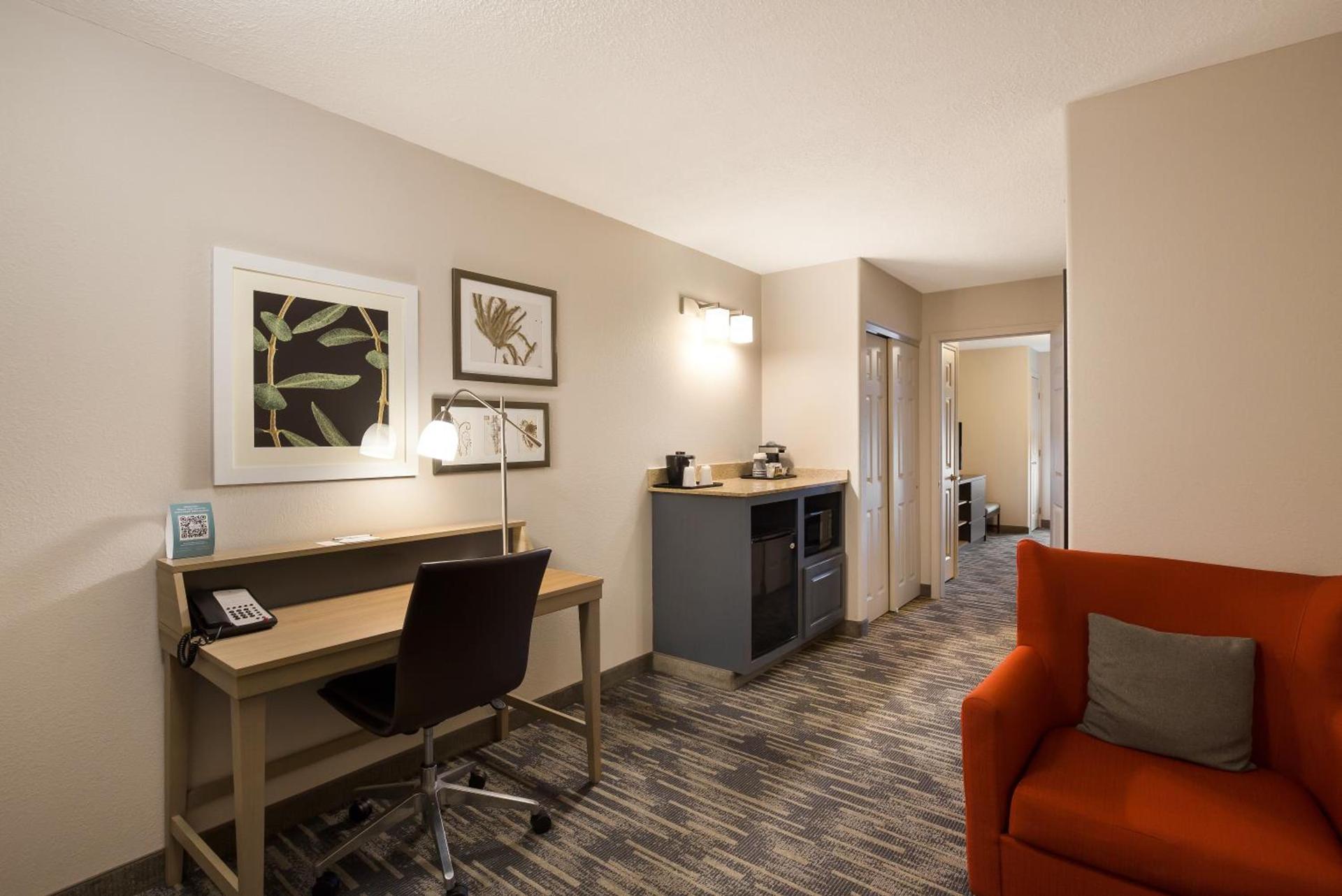 Country Inn & Suites by Radisson, Marion, IL photo 67