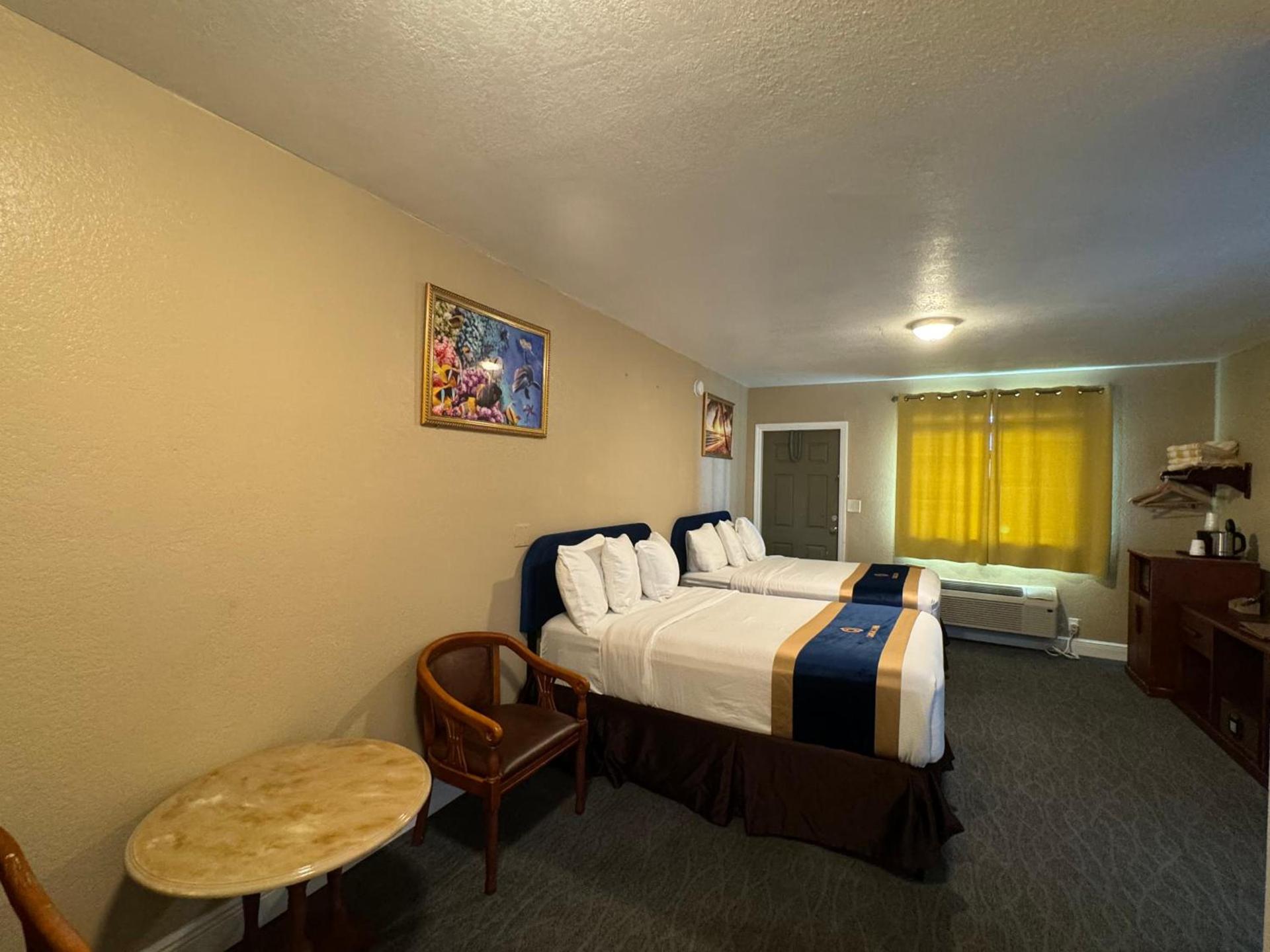 Sandals Inn photo 3
