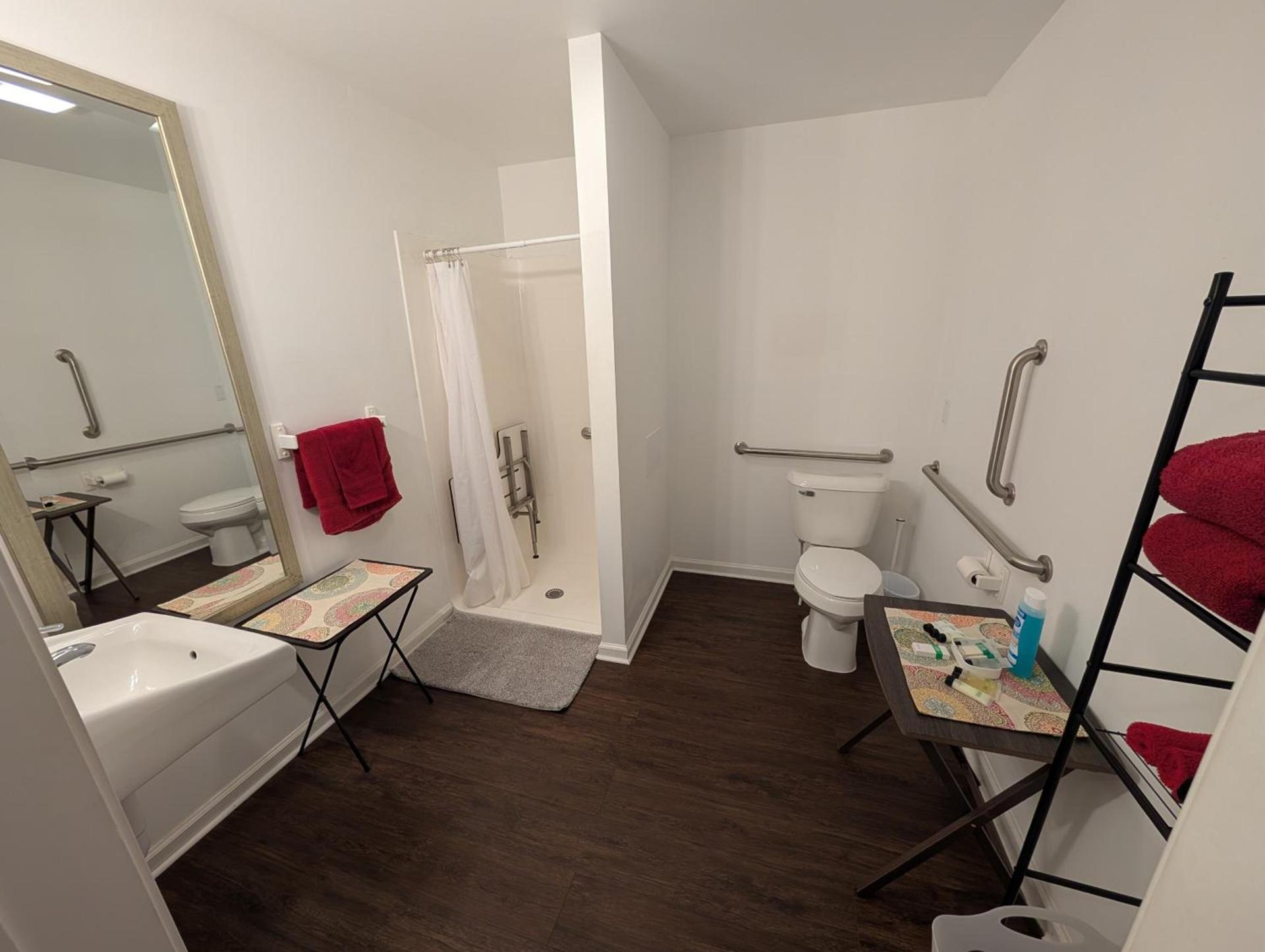 Apple Inn and Suites Cooperstown Area photo 42