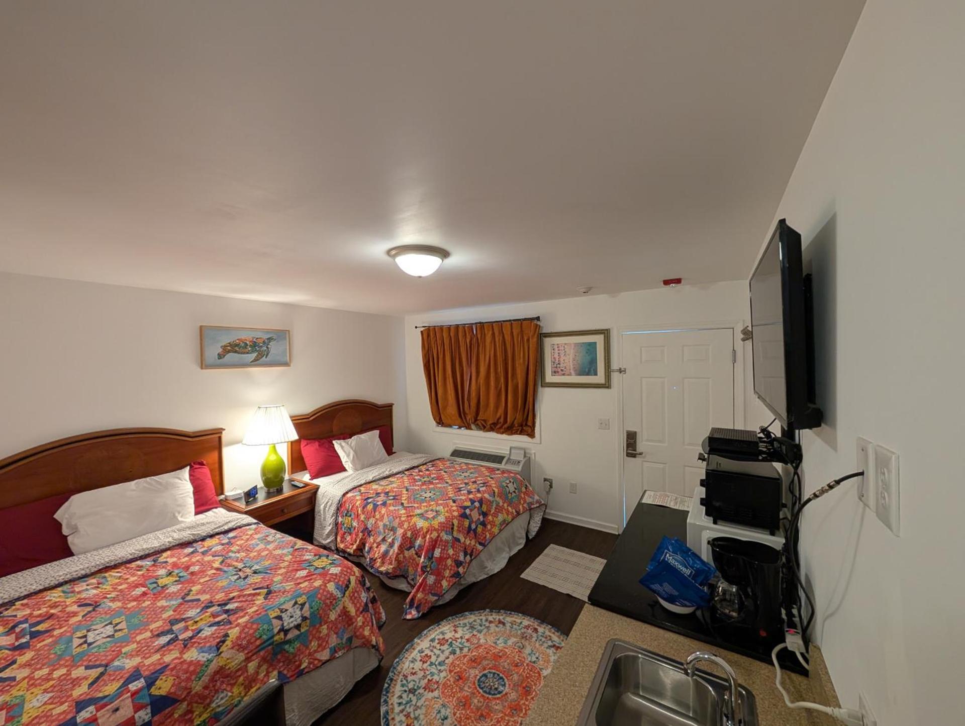 Apple Inn and Suites Cooperstown Area photo 49