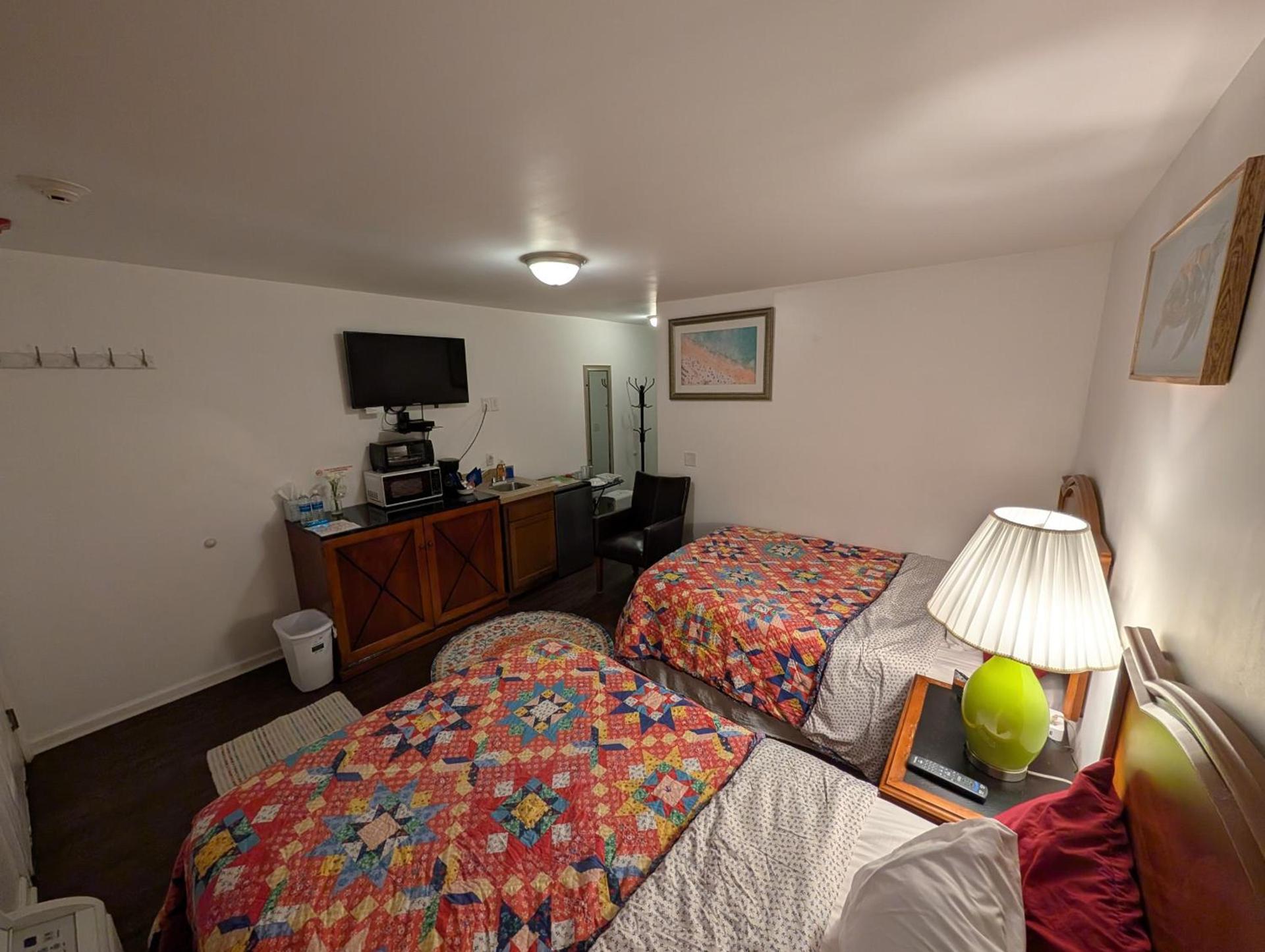 Apple Inn and Suites Cooperstown Area photo 47