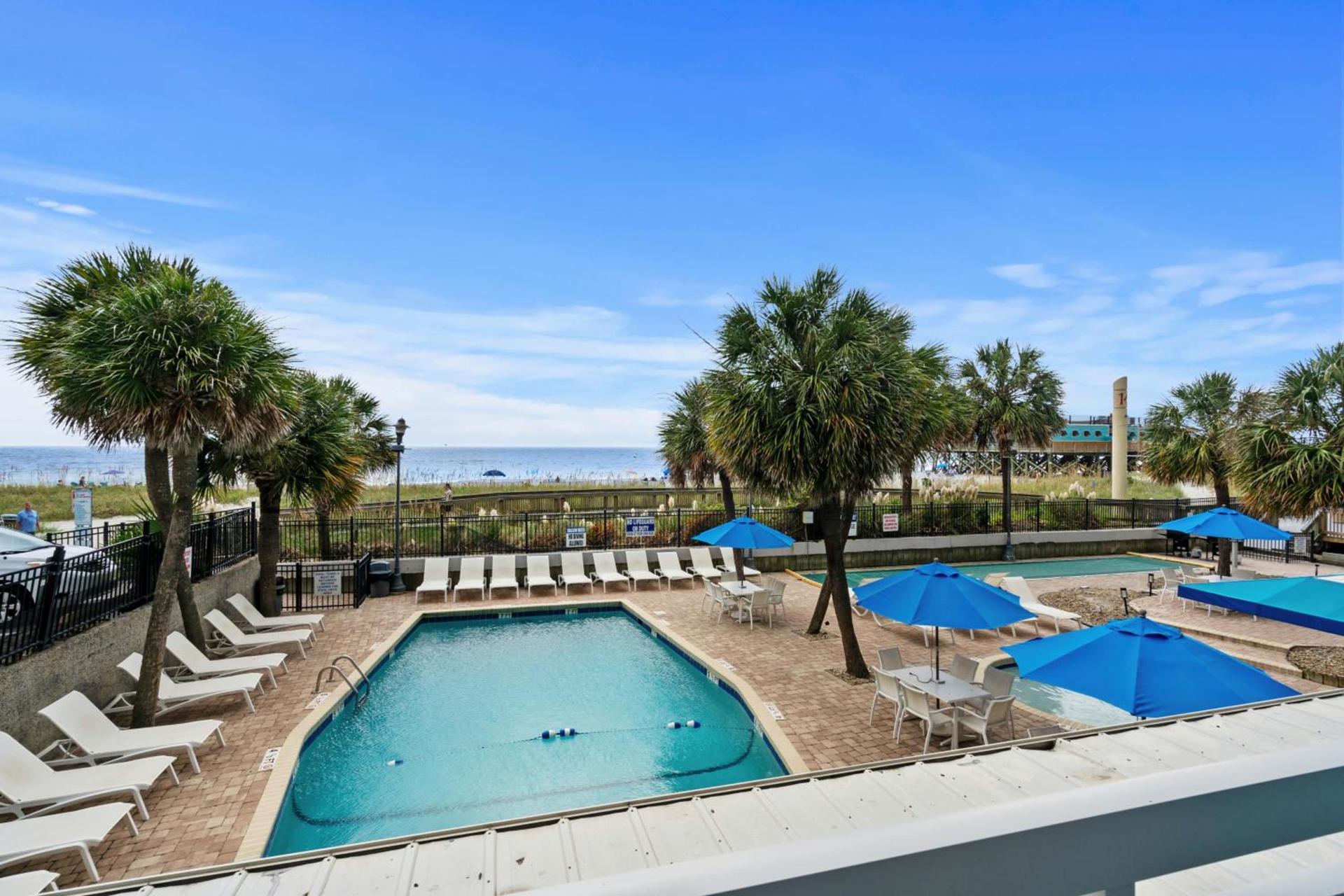 Yachtsman Oceanfront Resort photo 3