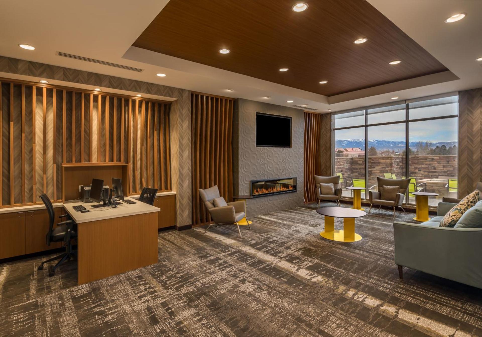 SpringHill Suites by Marriott Reno photo 2