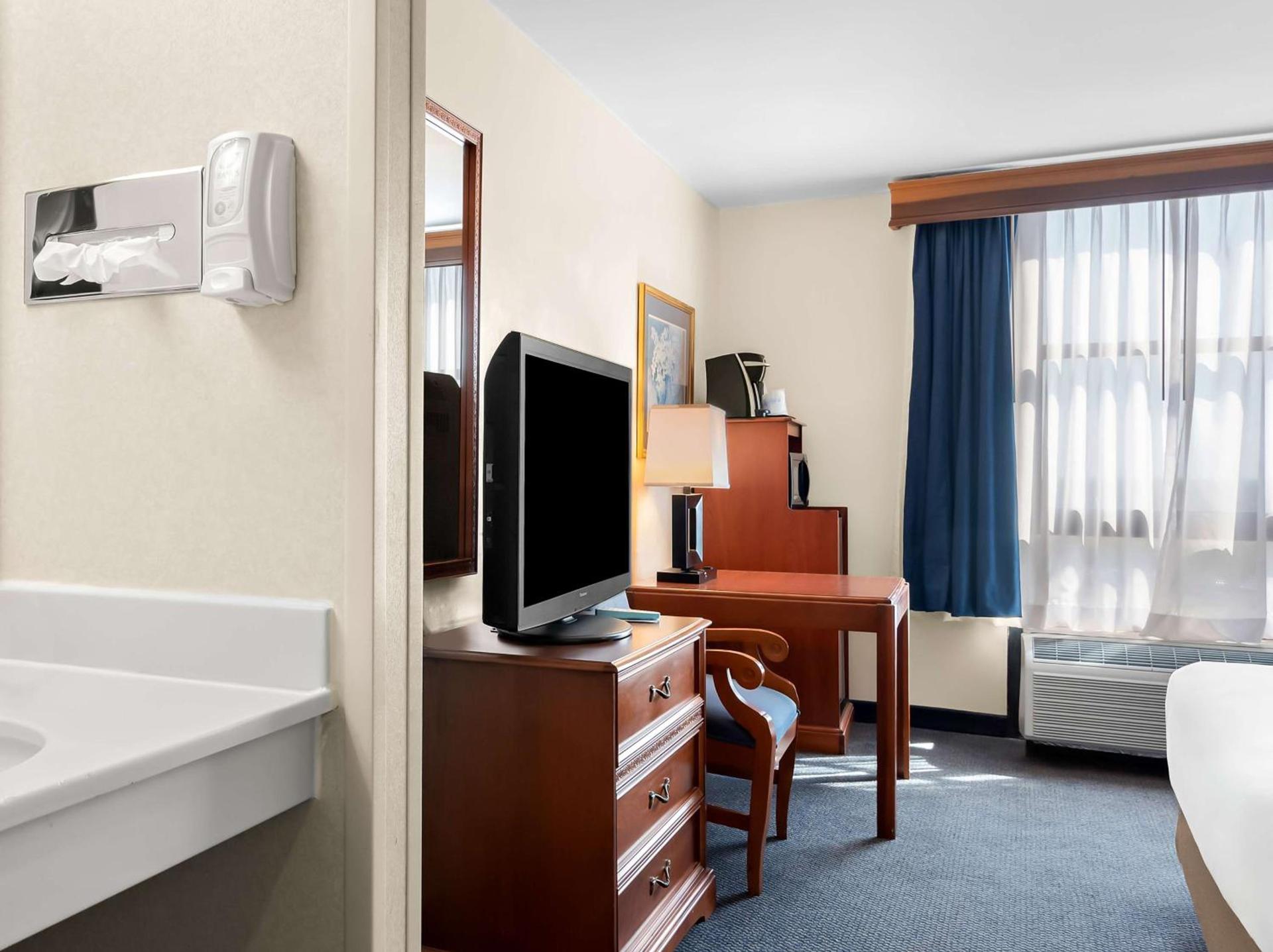 Best Western Potomac Mills photo 23